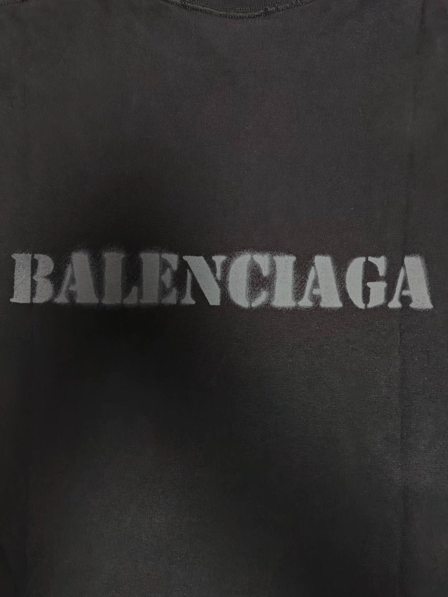 Balenciaga Balenciaga 24ss inkjet logo font blurred distressed long sleeved sweatshirt Size US XS / EU 42 / 0 - 4 Thumbnail