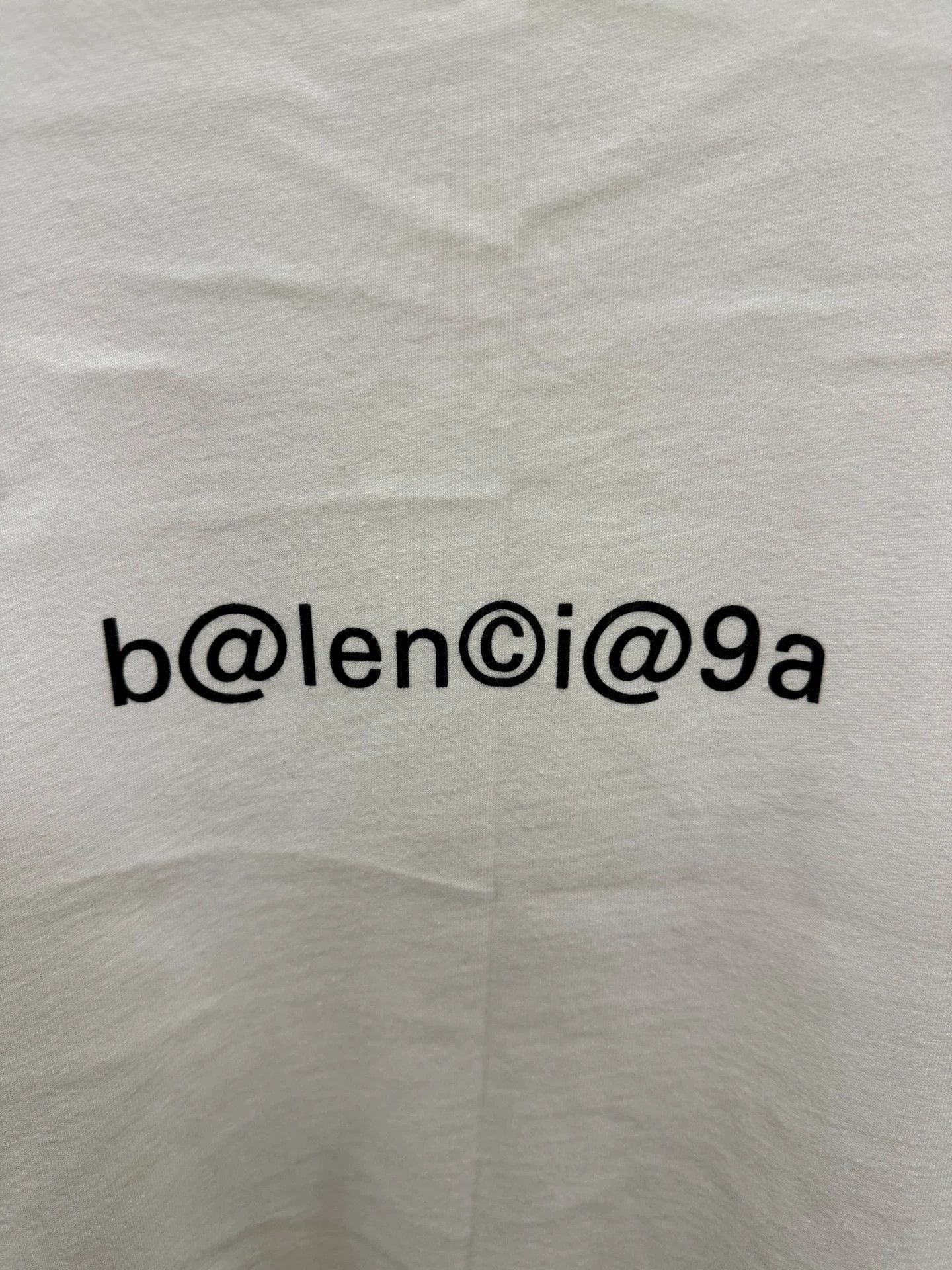 Balenciaga Balenciaga White Email Symbol Short Sleeve Size US XS / EU 42 / 0 - 5 Thumbnail