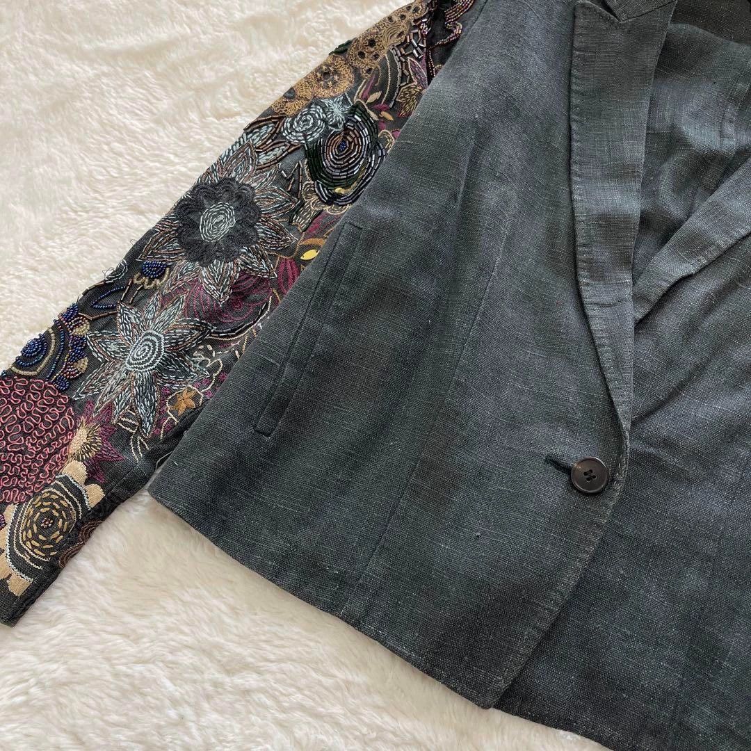 Dries Van Noten Dries van noten Embroidered linen coat Size US S / EU 44-46 / 1 - 6 Thumbnail