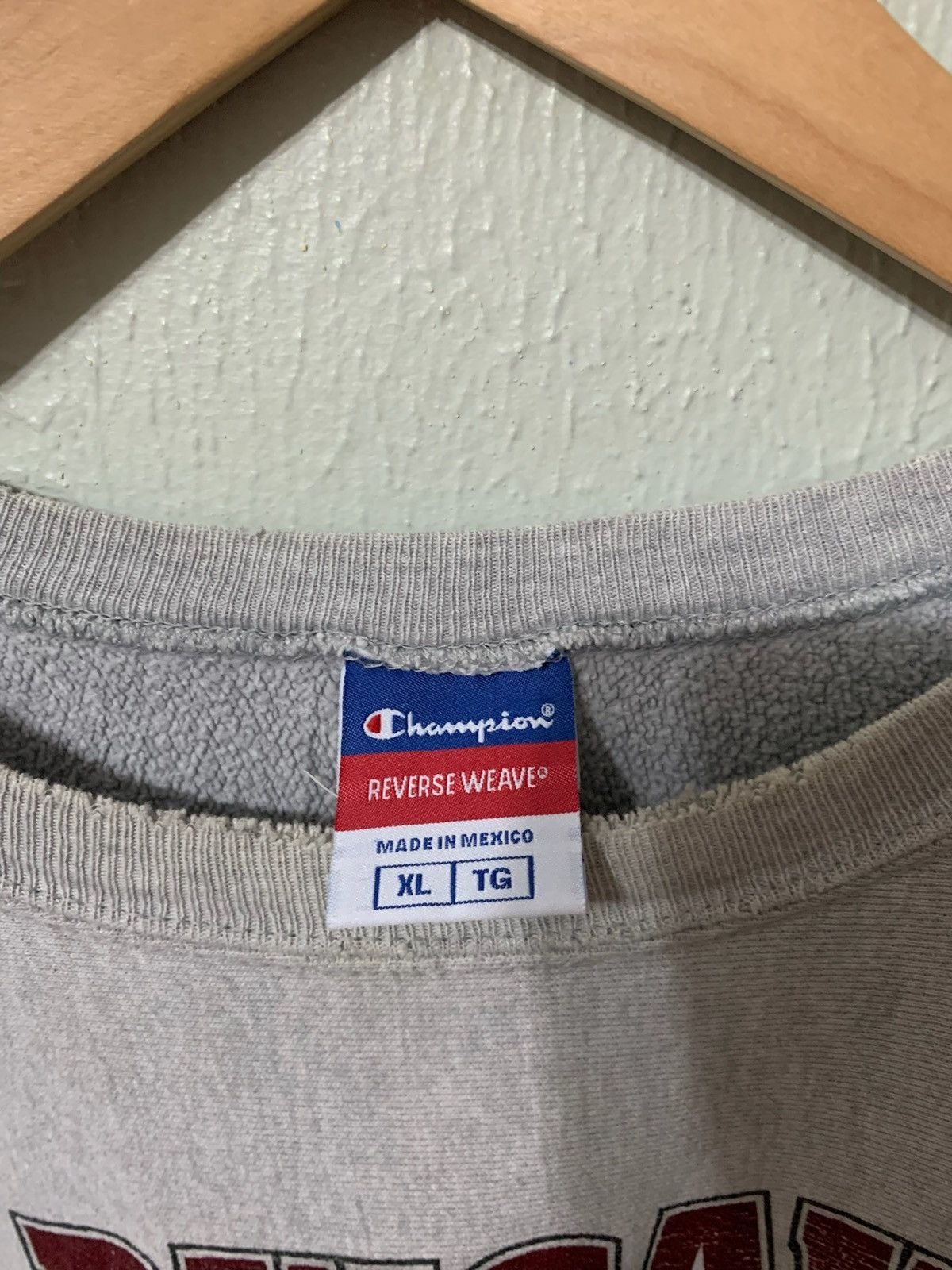 Champion × Vintage Vintage Crewneck Champion Arc Logo Reverse Weave Vintage Sweatshirt Size US XL / EU 56 / 4 - 4 Thumbnail