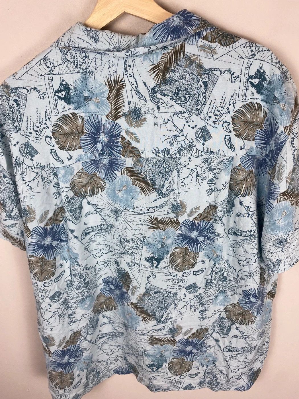 Vintage Vintage Island Map Hawaiian Shirt Size US L / EU 52-54 / 3 - 3 Thumbnail