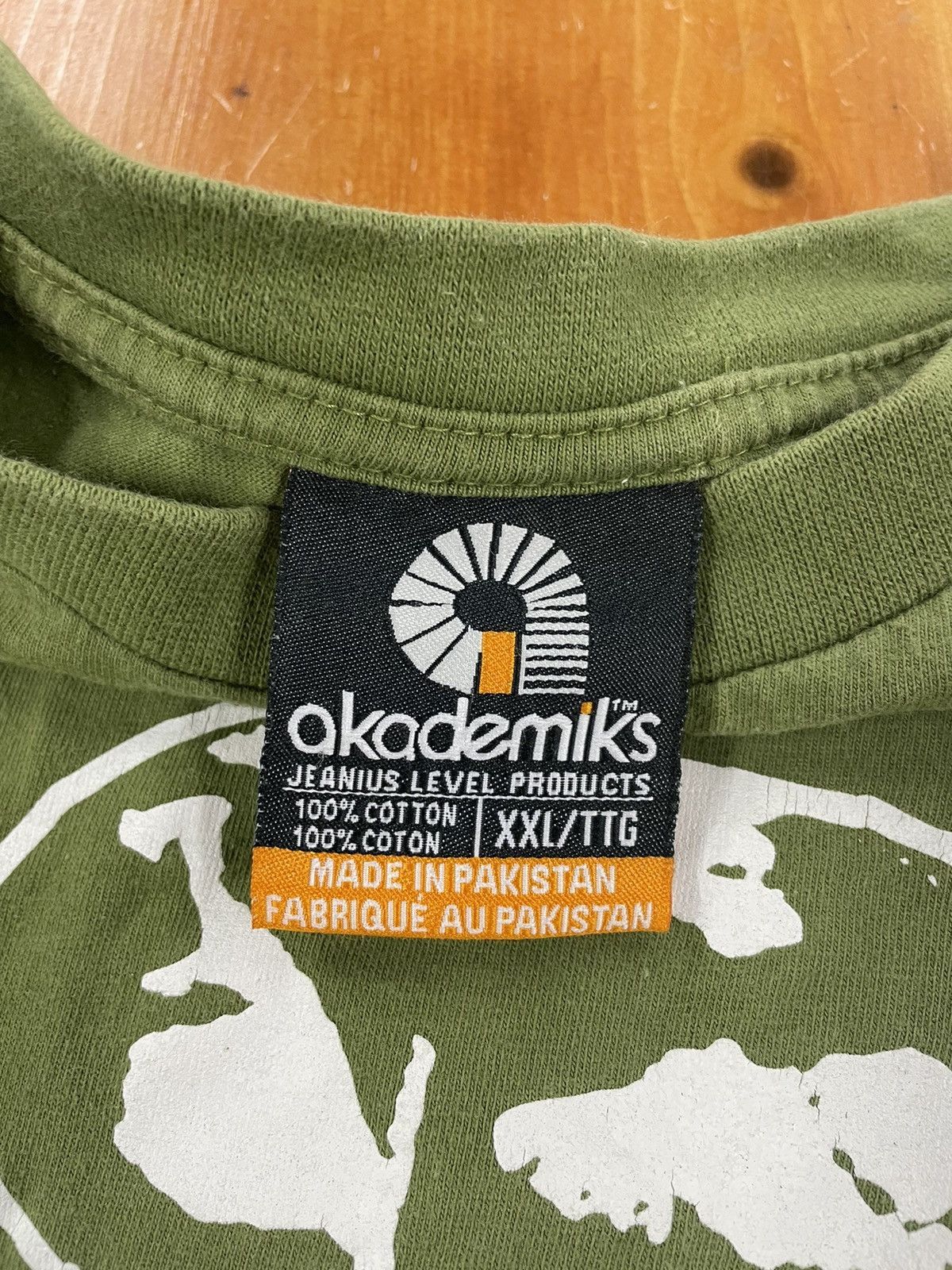 Vintage Vintage Akademiks Money Bag Longsleeve Size US XXL / EU 58 / 5 - 2 Thumbnail