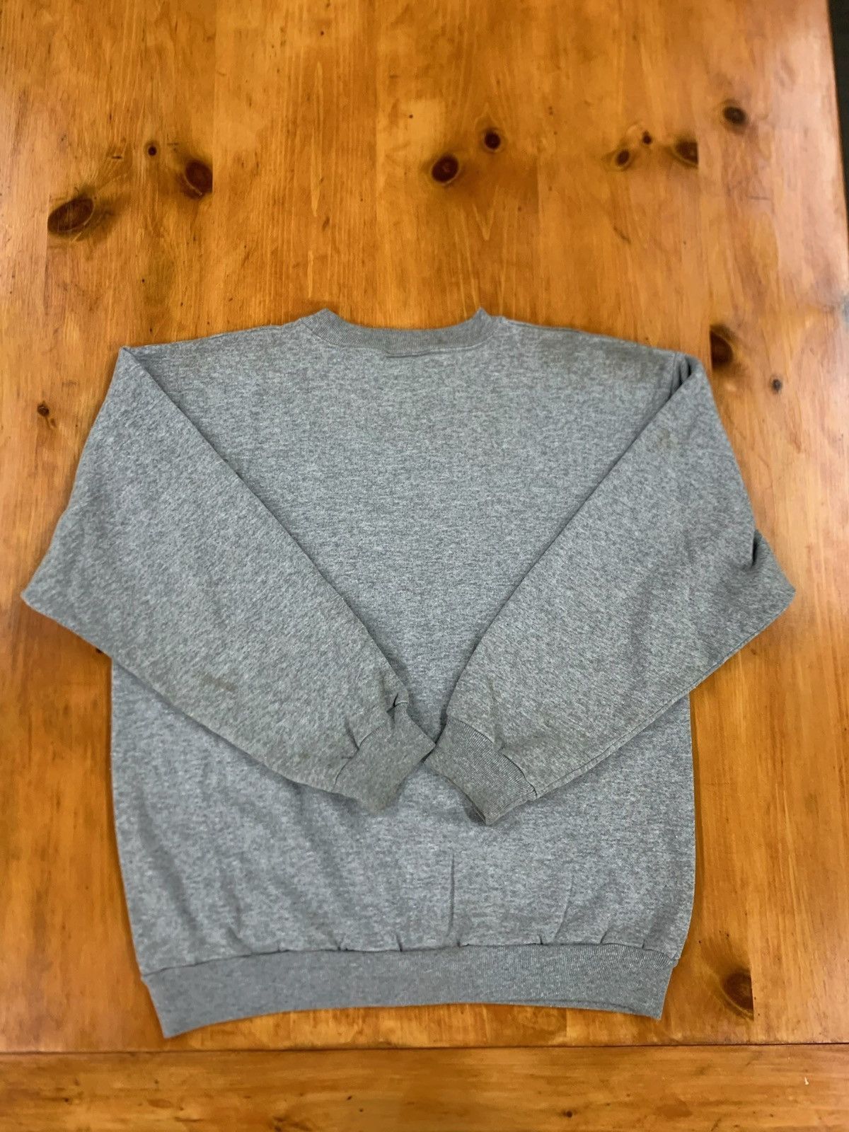 Vintage Vintage Crewneck Vikings Script Outline Crewneck Size US L / EU 52-54 / 3 - 2 Thumbnail