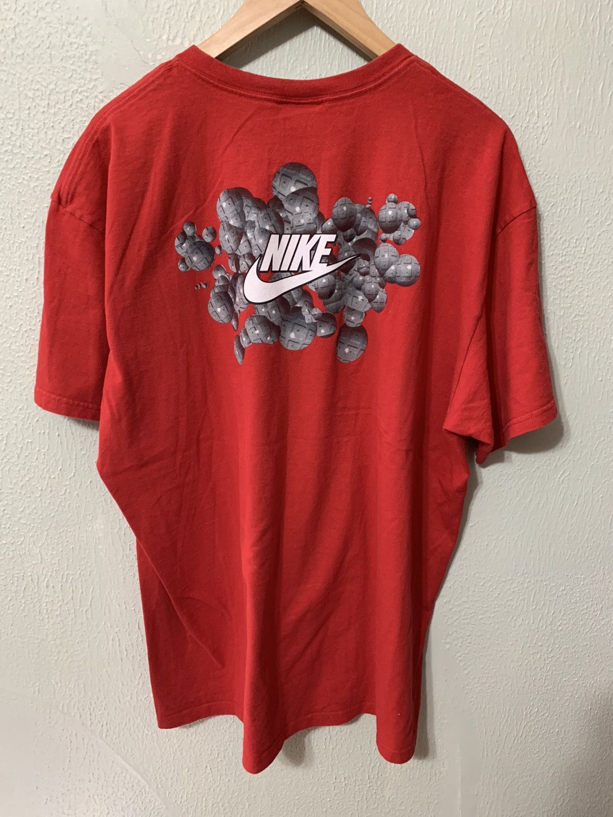 Vintage Vintage Nike Ball Logo Tee Size US XL / EU 56 / 4 - 2 Thumbnail