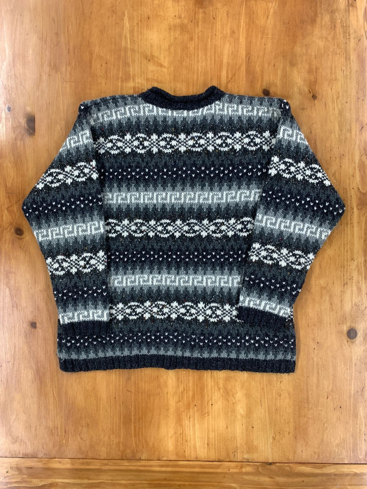 Vintage Vintage Grey Pattern Stripe Knit Sweater Size US L / EU 52-54 / 3 - 4 Thumbnail