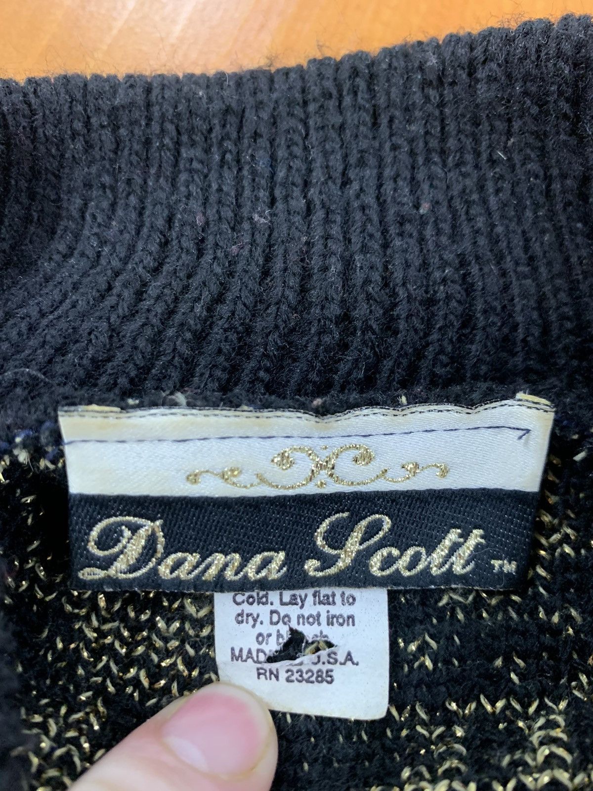 Vintage Dana Scott Gold Garland Cross Knit Size US S / EU 44-46 / 1 - 2 Thumbnail