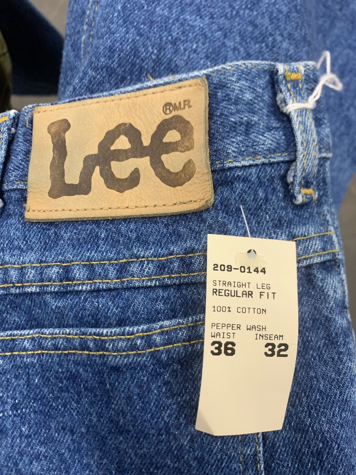 Jean × Lee × Vintage Vintage Lee Deadstock Jeans 36x32 Size US 36 / EU 52 - 9 Thumbnail