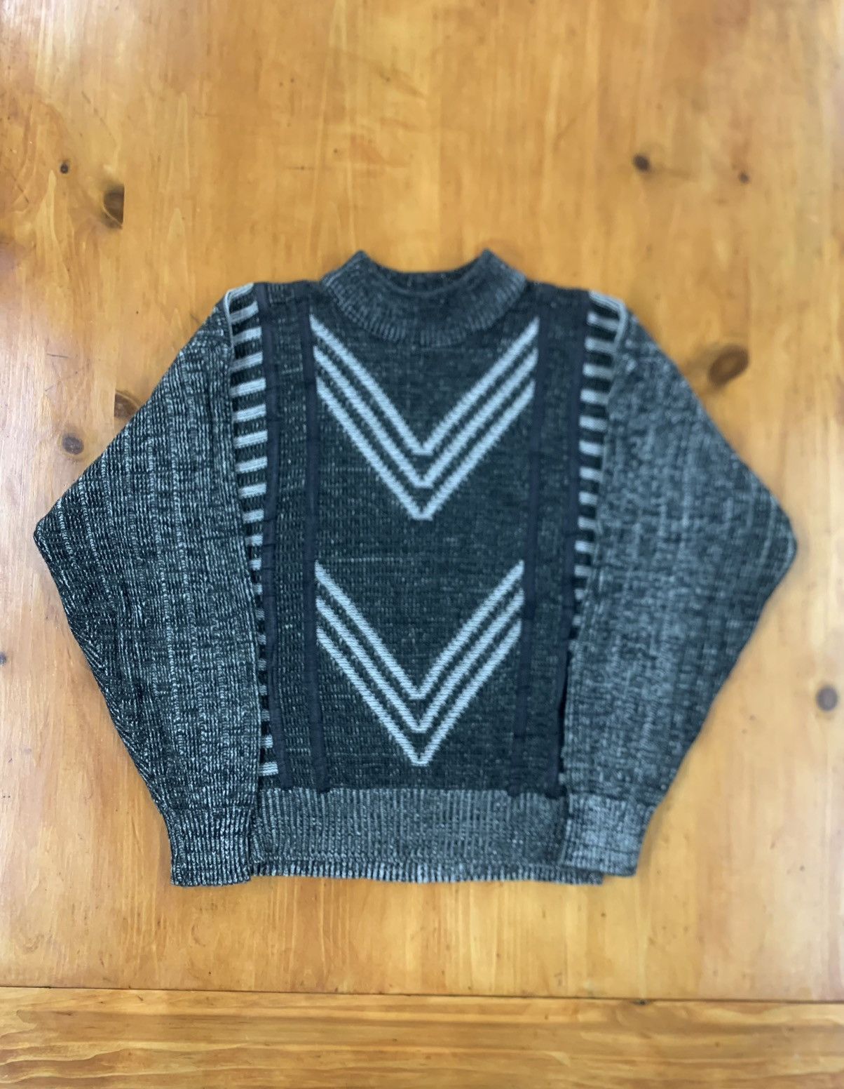 Other Vintage Downpour Leather Patch Knit Sweater Size US L / EU 52-54 / 3 - 2 Thumbnail
