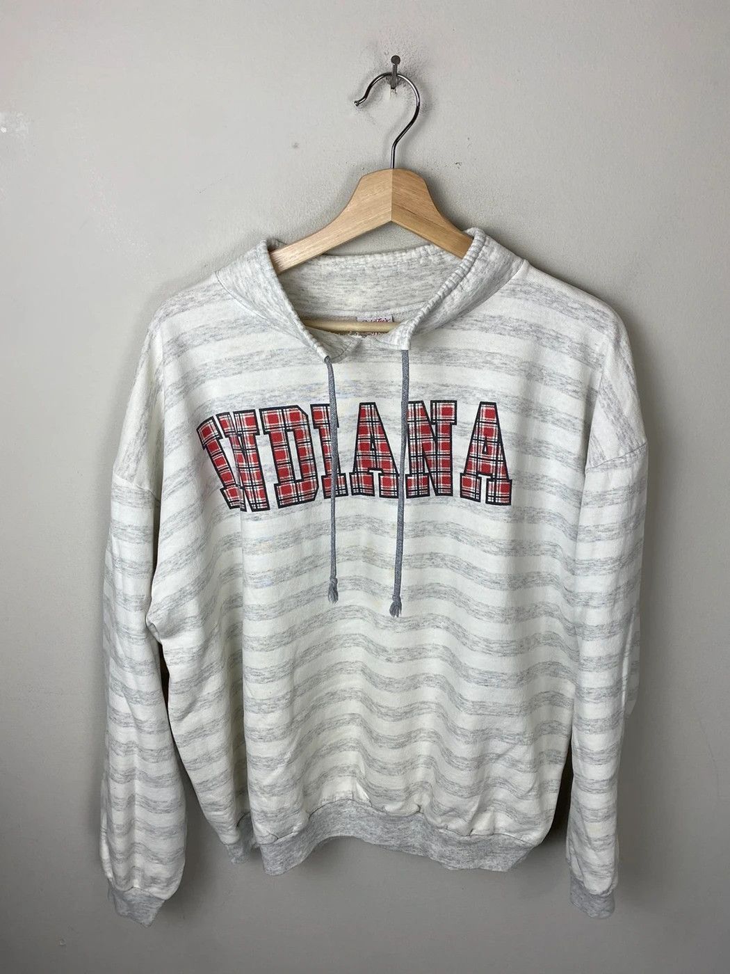Vintage Vintage Crewneck Indiana Striped Drawstring Crewneck Size US M / EU 48-50 / 2 - 3 Thumbnail