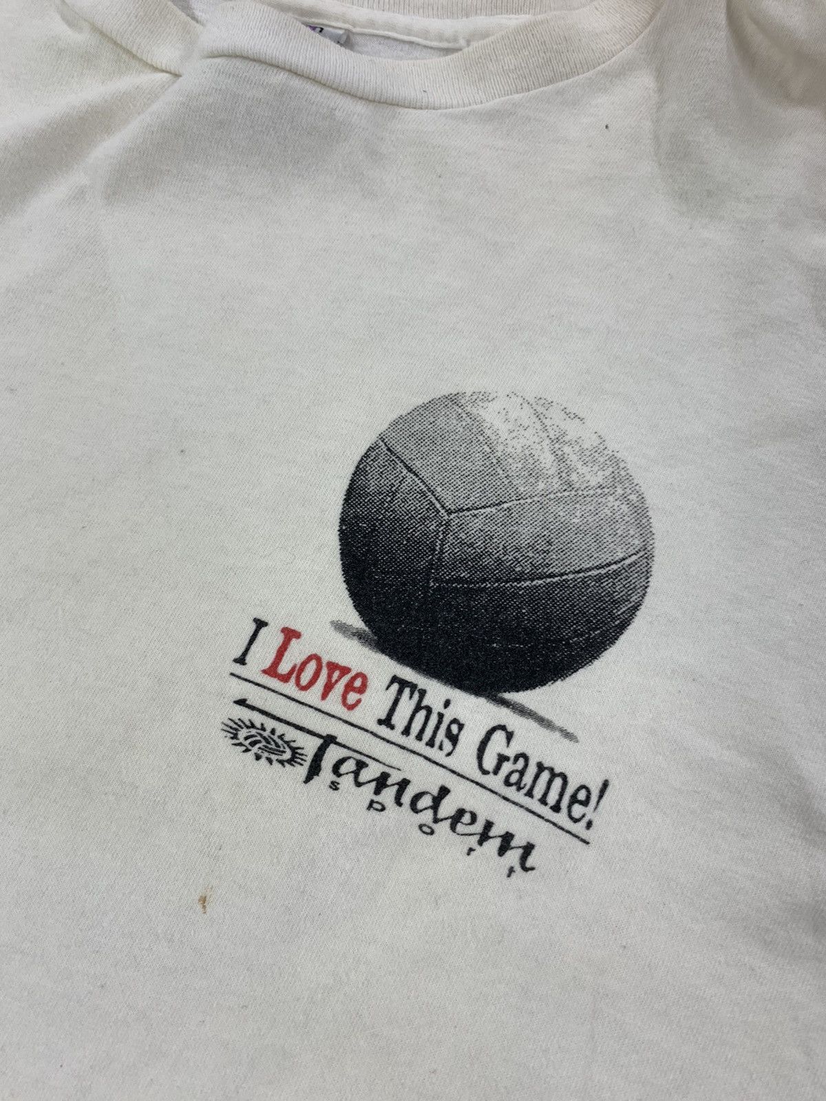 Vintage Vintage I Love Volleyball Tee Size US XL / EU 56 / 4 - 5 Thumbnail
