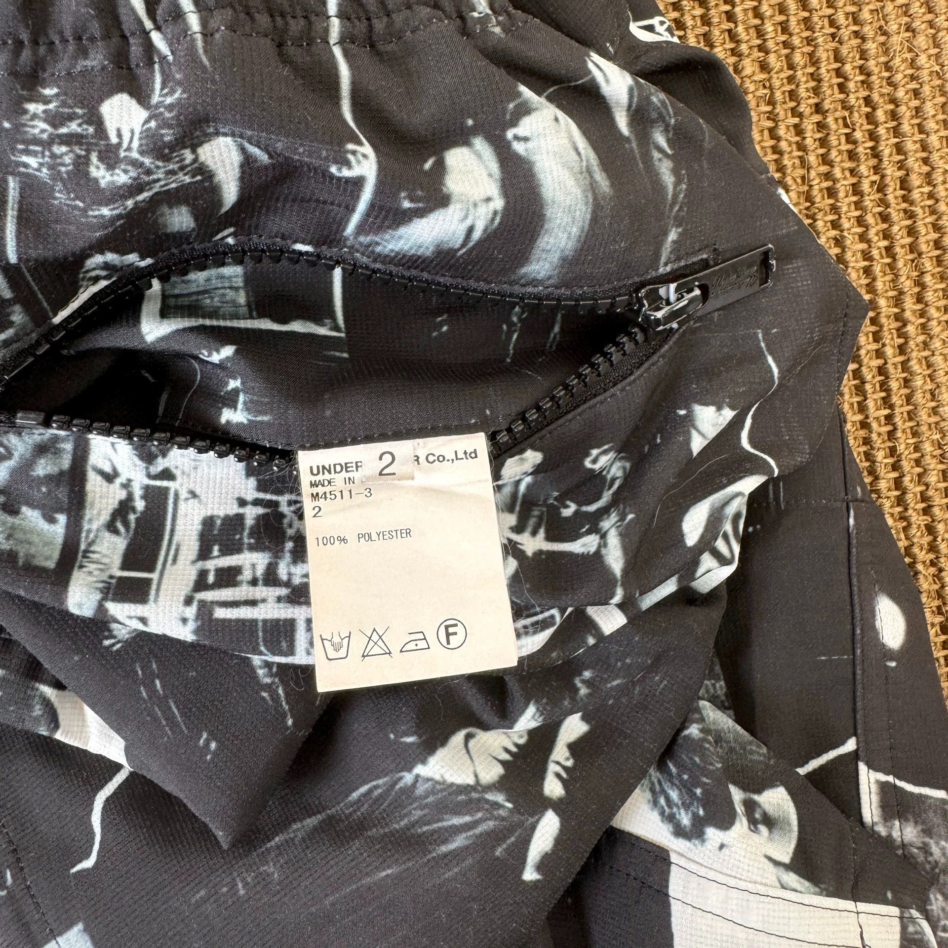 Undercover undercover digital printed beach shorts Size US 32 / EU 48 - 9 Thumbnail