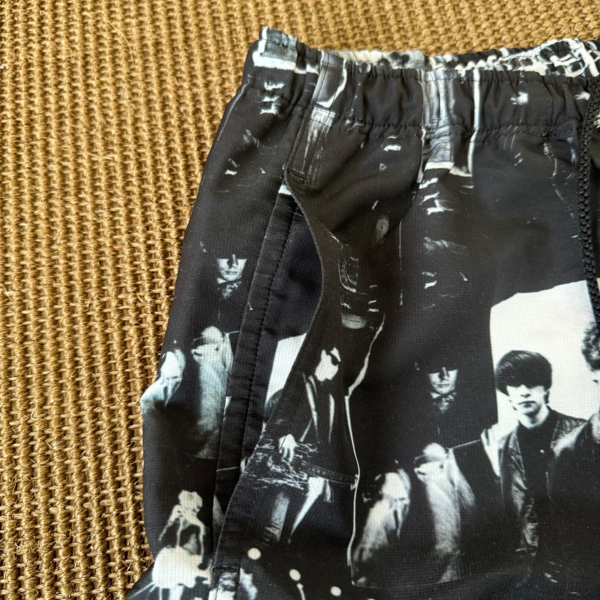 Undercover undercover digital printed beach shorts Size US 32 / EU 48 - 4 Thumbnail