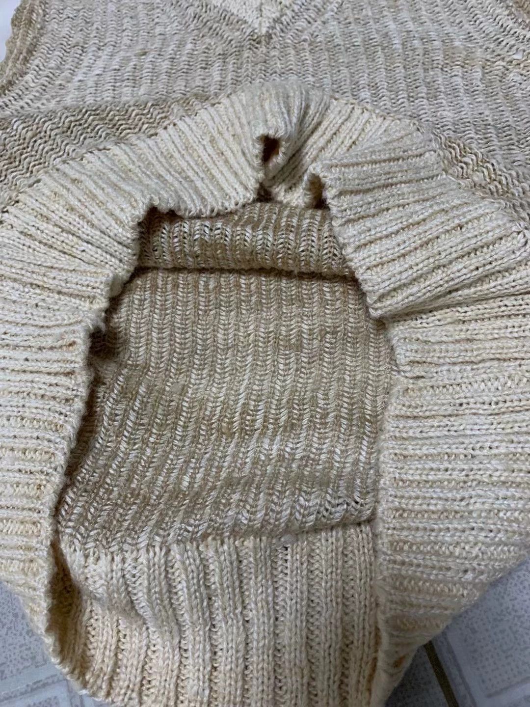 Visvim VISVIM 20ss tussar slik v-neck vest���s/l��� Size US S / EU 44-46 / 1 - 4 Thumbnail