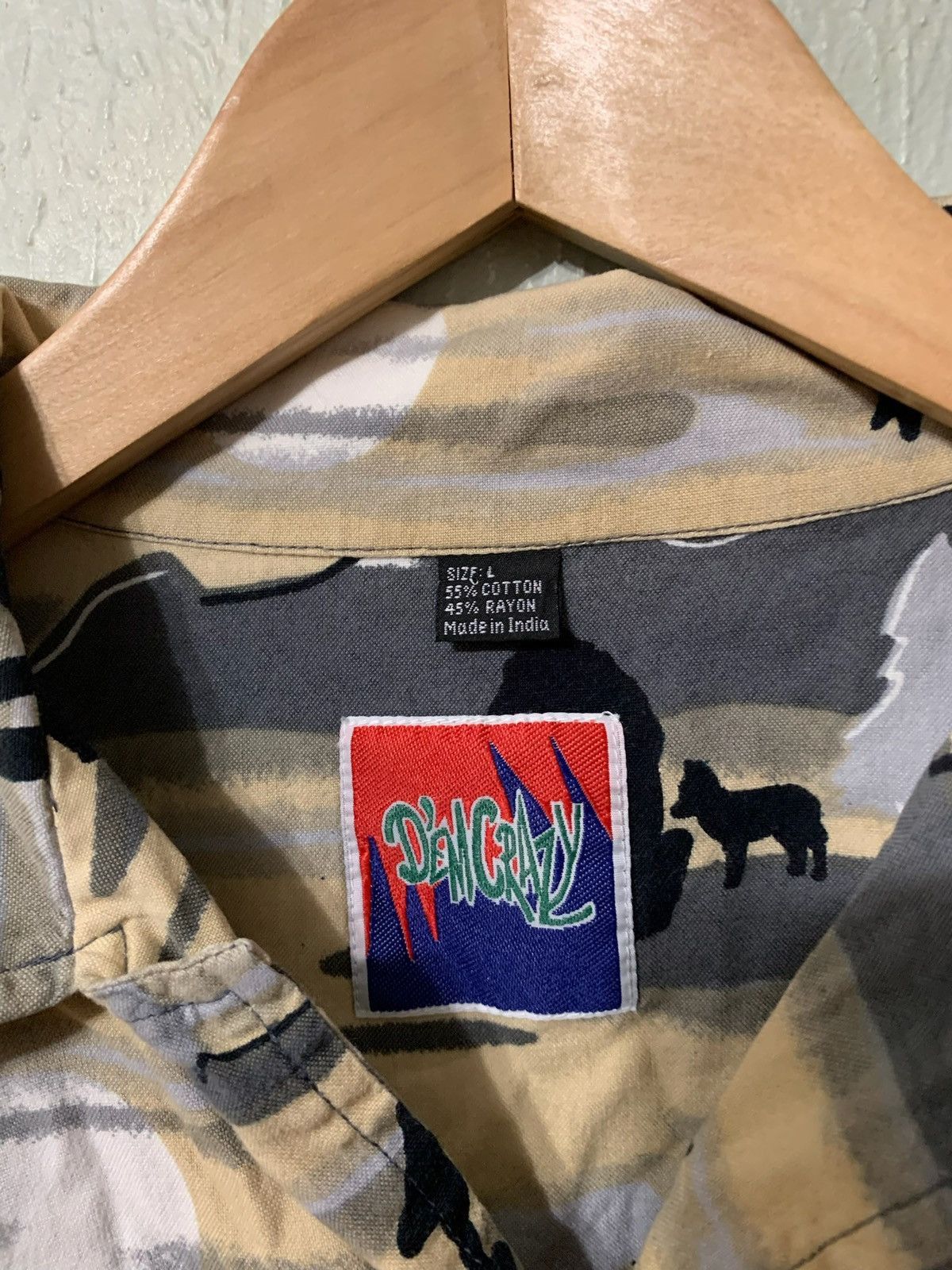 Vintage Vintage Howling Wolves Button-Up Shirt Size US L / EU 52-54 / 3 - 2 Thumbnail