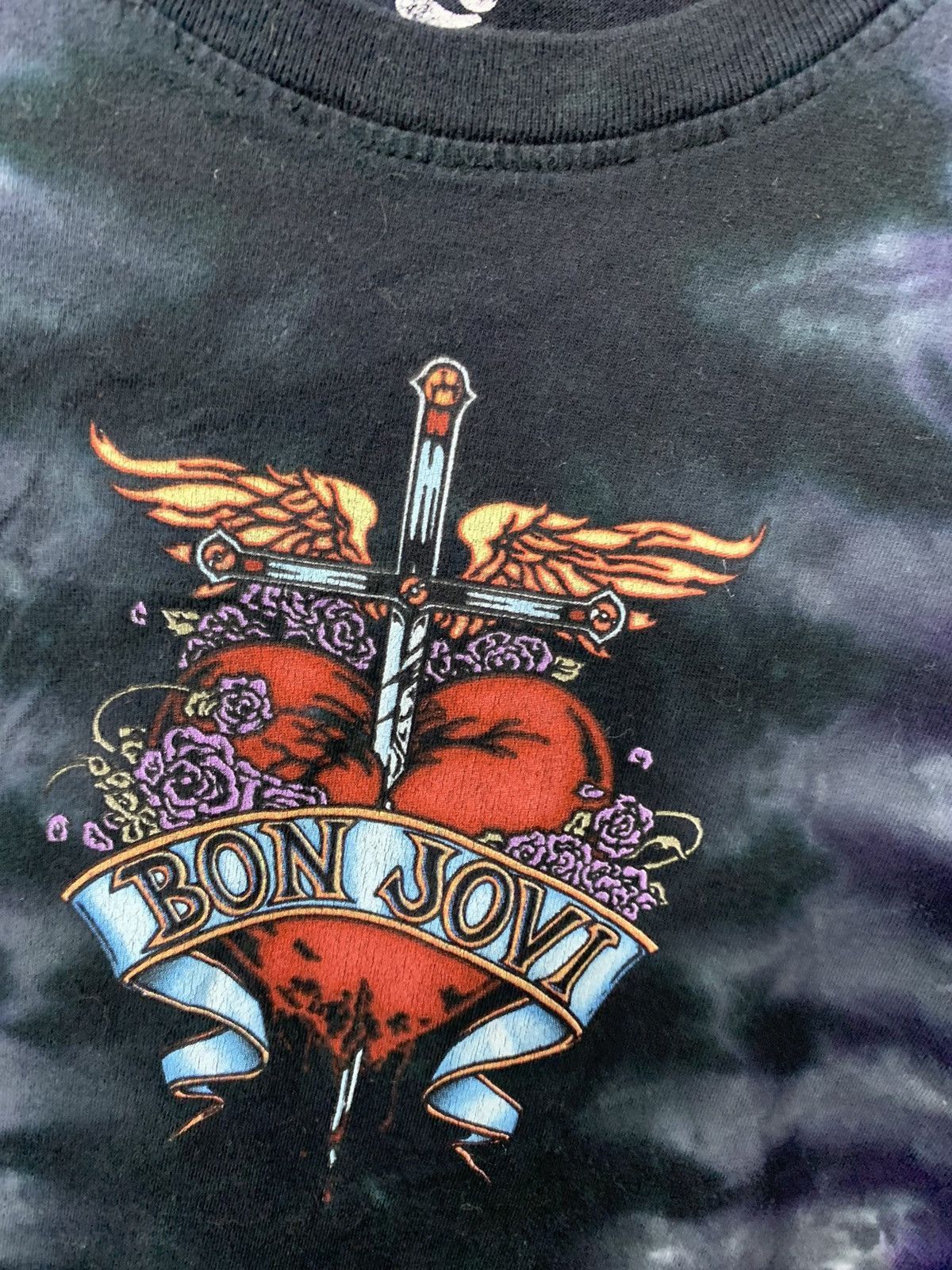 Vintage Vintage Bon Jovi Stabbed Heart Tie Dye Repro Tee Size US L / EU 52-54 / 3 - 3 Thumbnail