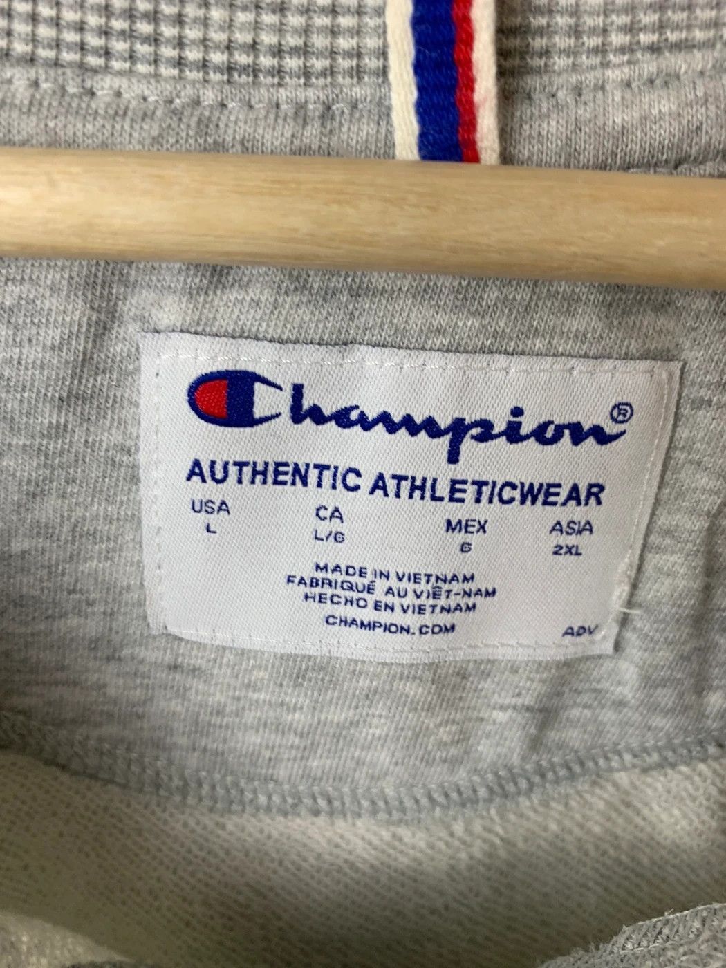 Champion × Vintage Vintage Crewneck Champion Sleeve Script Logo Crewneck Size US L / EU 52-54 / 3 - 2 Thumbnail