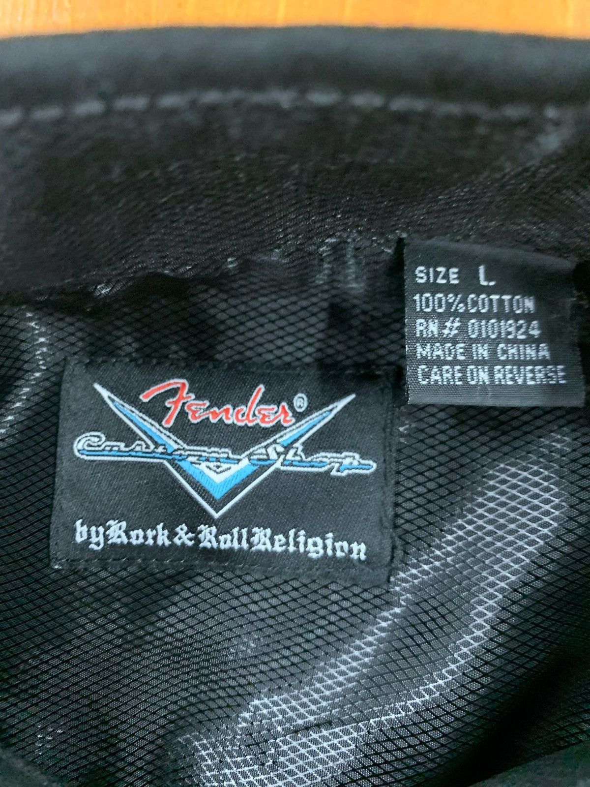 Vintage Vintage Fender Rockstar Shirt Size US L / EU 52-54 / 3 - 3 Thumbnail