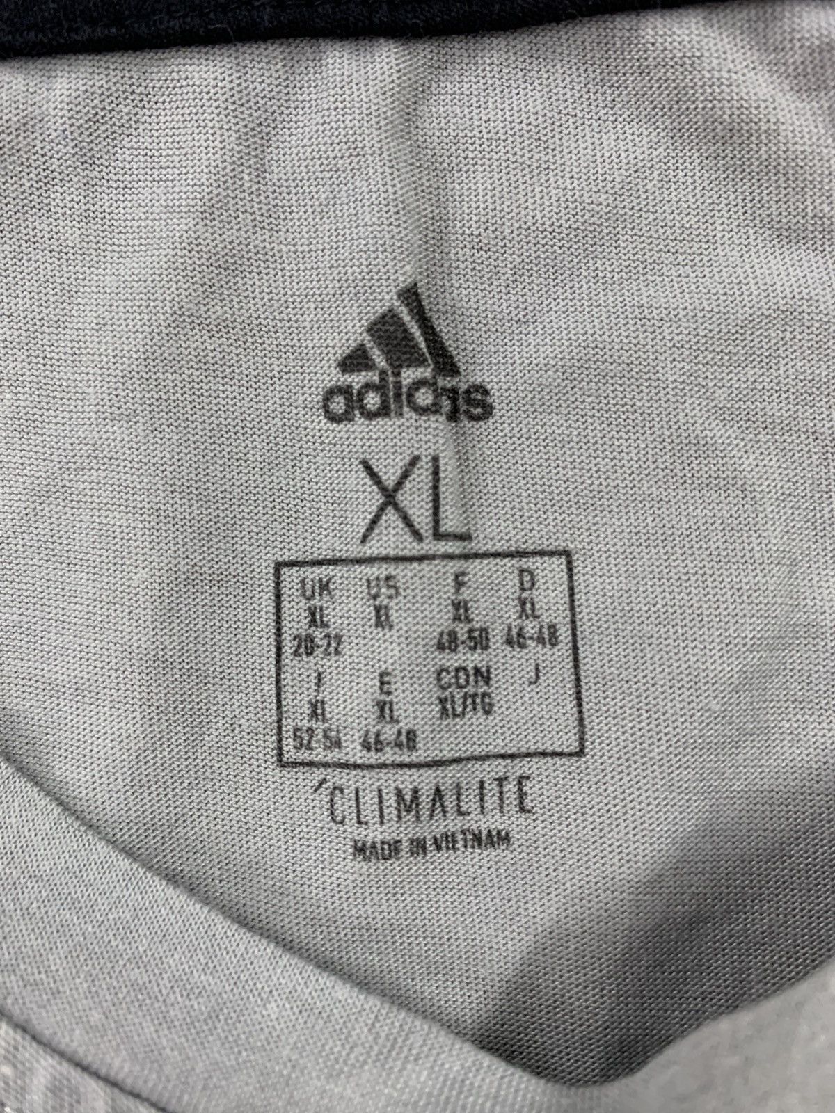 Adidas × Vintage Vintage Adidas Climalite Tee Size US XL / EU 56 / 4 - 3 Thumbnail