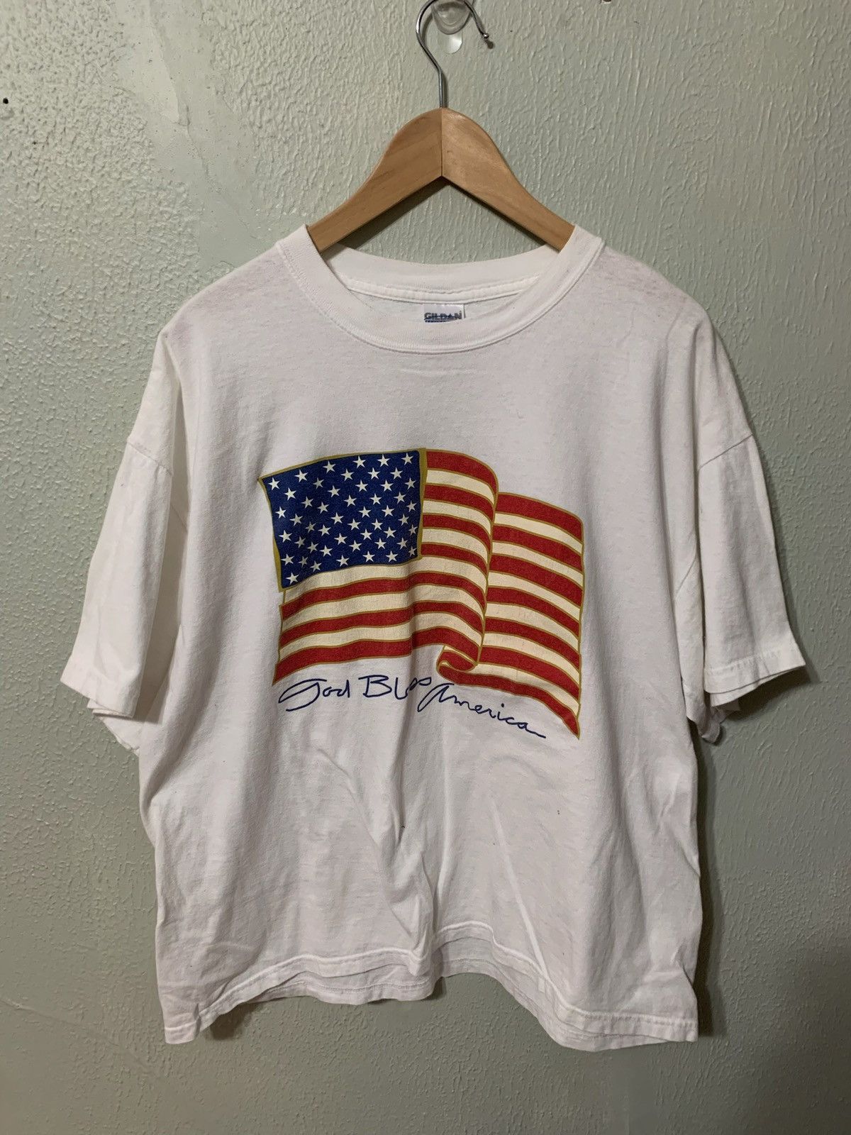Vintage Vintage Flag God Bless T-Shirt Size US XL / EU 56 / 4 - 2 Thumbnail