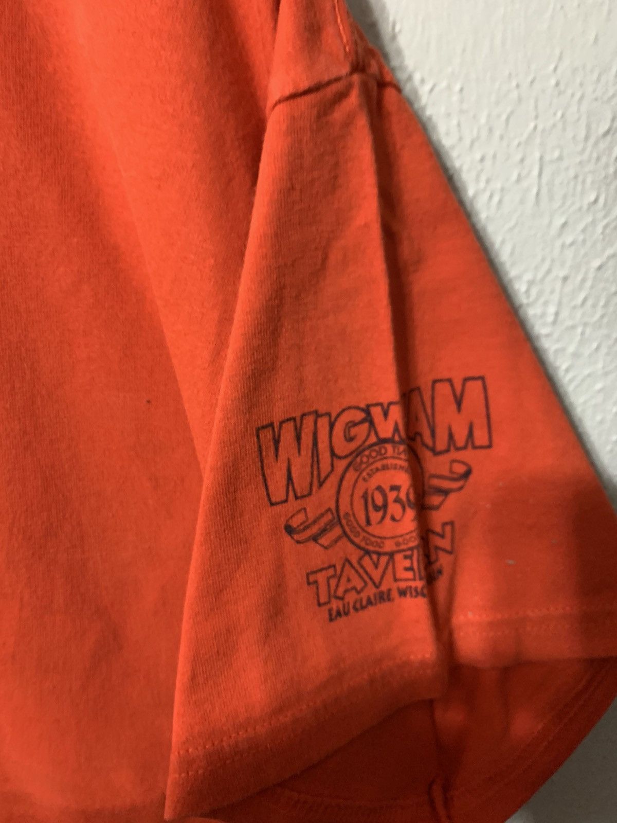 Vintage Vintage Wigwam Tavern Sleeve Hit Tee Size US XL / EU 56 / 4 - 4 Thumbnail