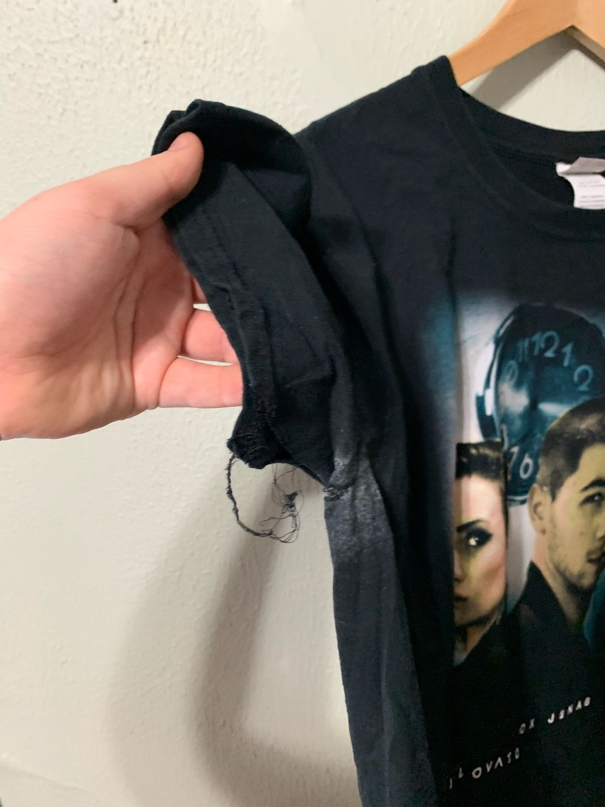 Band Tees × Vintage Vintage Demi Lovato Nick Jonas Tour Tee Size US XL / EU 56 / 4 - 3 Thumbnail