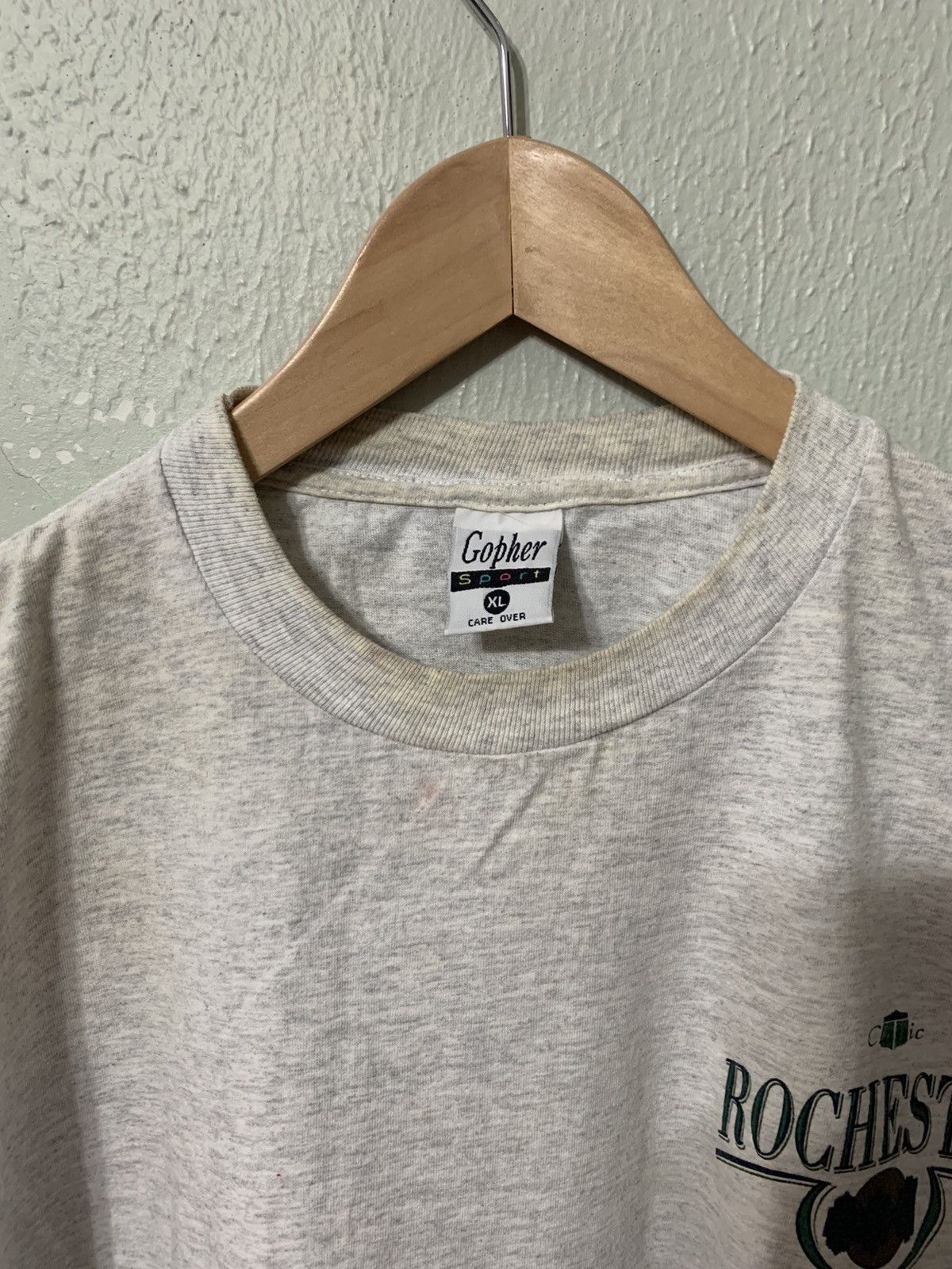 Vintage Vintage Mayo Clinic Rochester Tee Size US XL / EU 56 / 4 - 3 Thumbnail