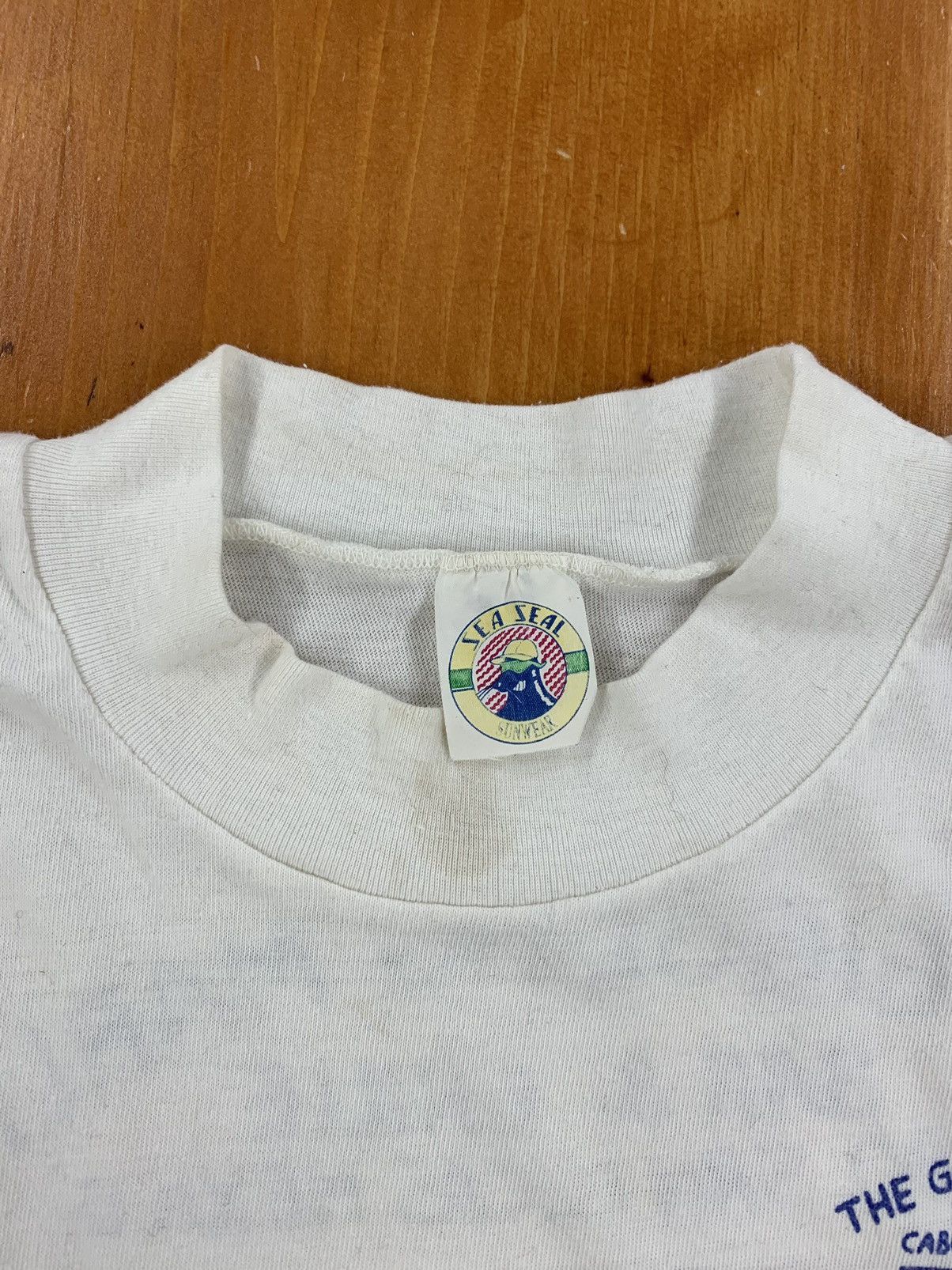Band Tees × Vintage Vintage Sea Seal The Giggling Marlin Bar&Grill Tourist Tee Size US L / EU 52-54 / 3 - 4 Thumbnail