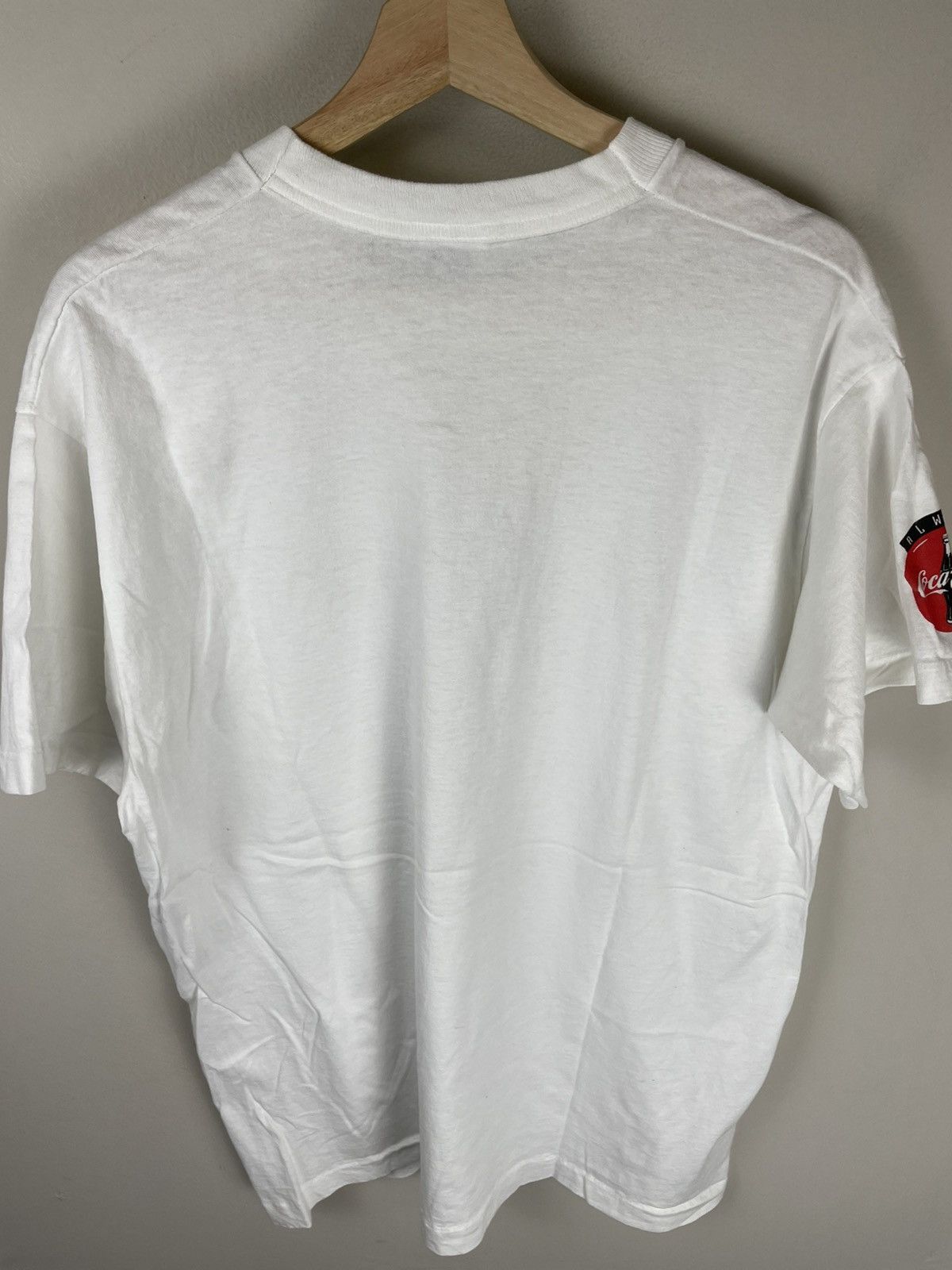 Vintage Vintage 104.7 KCLD Radio T-Shirt Size US XL / EU 56 / 4 - 3 Thumbnail