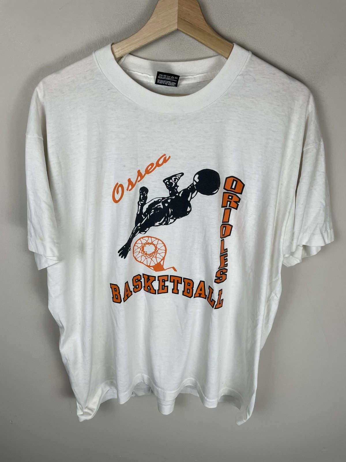 Vintage Vintage Osseo Orioles Basketball T-Shirt Size US L / EU 52-54 / 3 - 2 Thumbnail