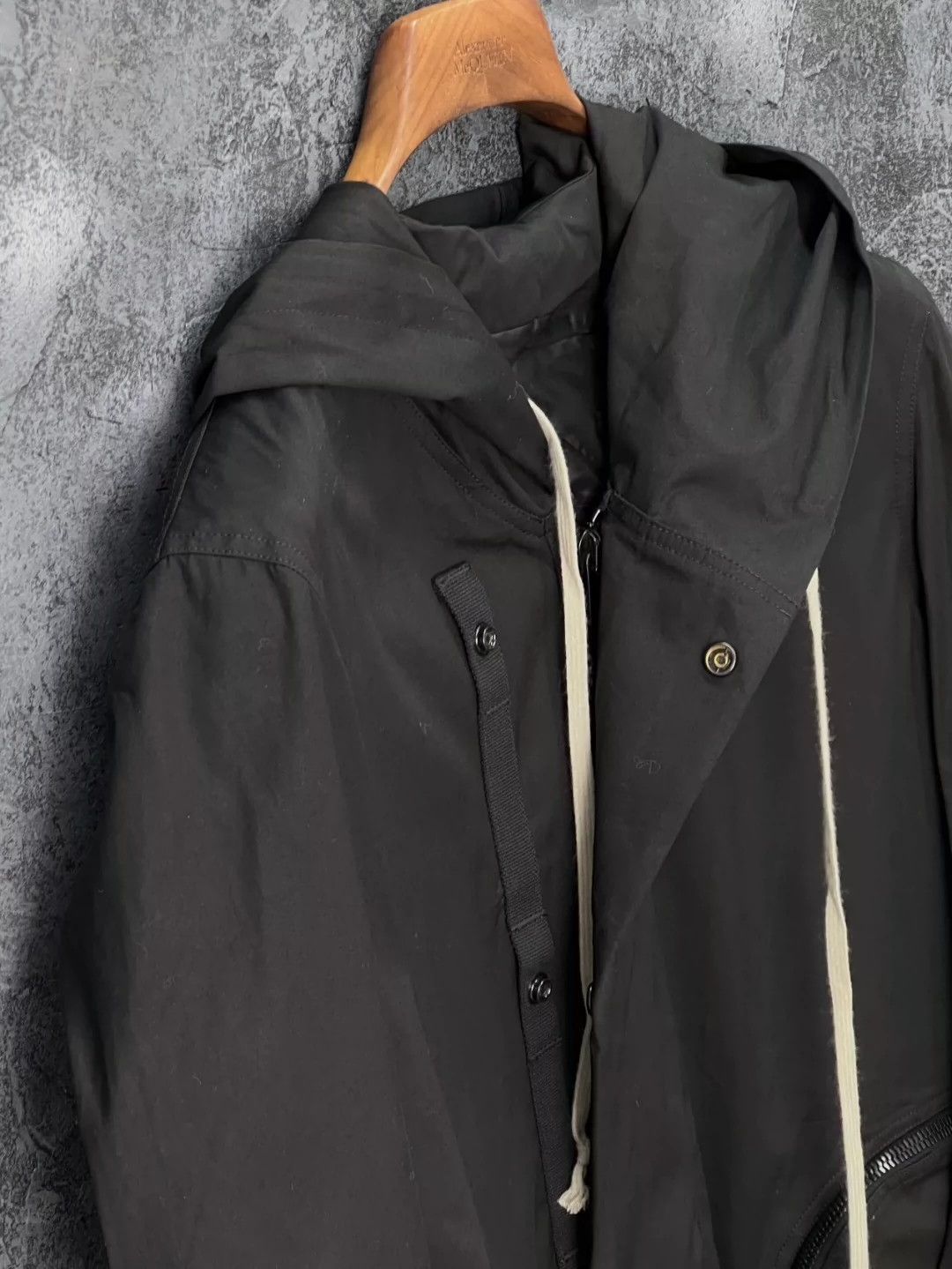 Rick Owens Rick Owens Irregular hem cotton hooded windbreaker Size US S / EU 44-46 / 1 - 6 Thumbnail