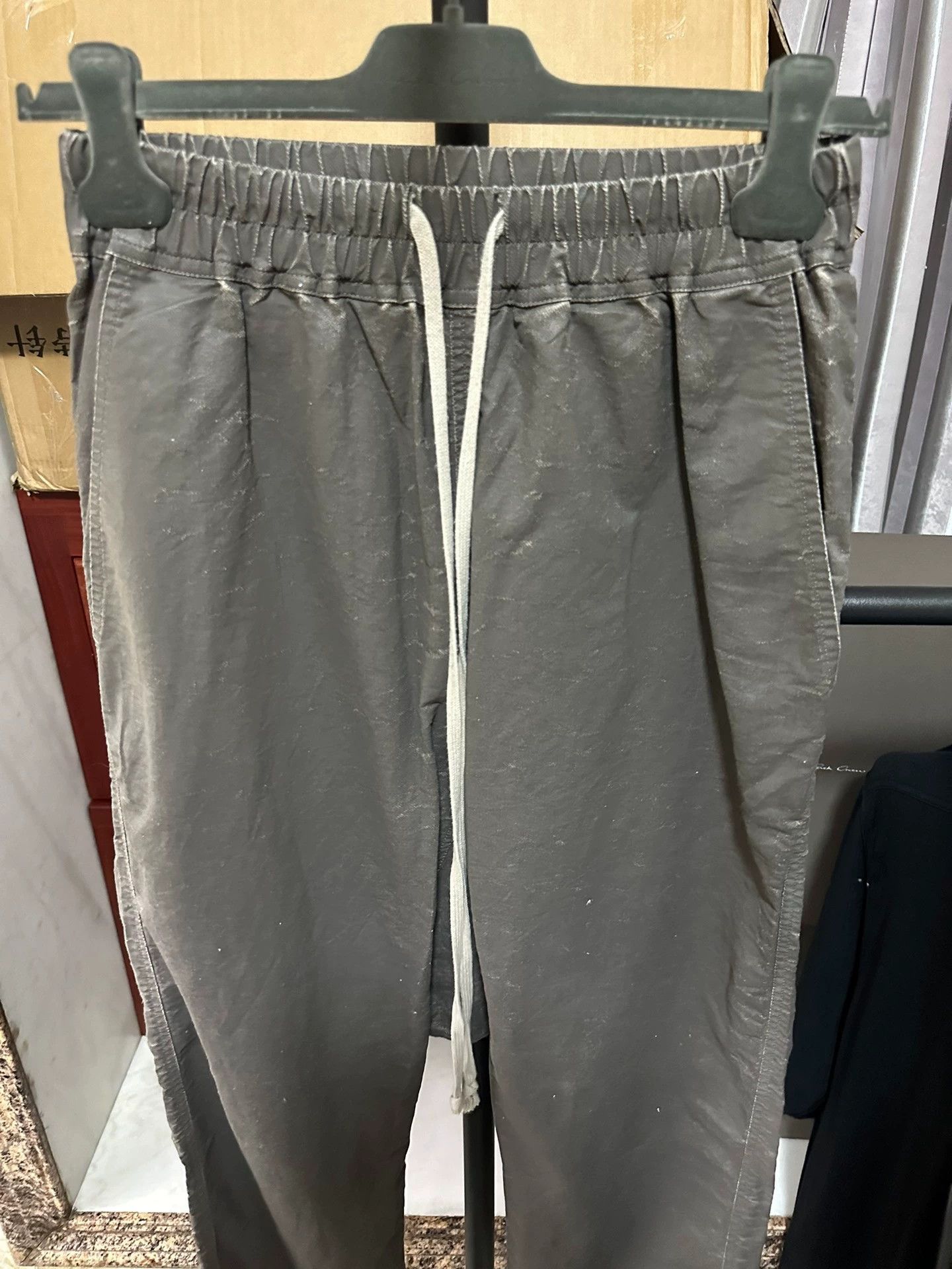 Rick Owens Rick Owens ankle-length trousers Size US 30 / EU 46 - 2 Thumbnail