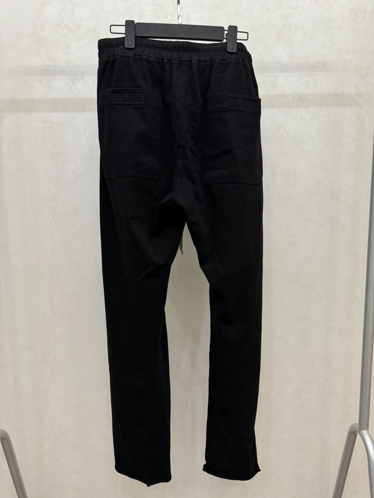 Rick Owens Rick Owens Solid color elastic drawstring straight slim casual pants Size US 32 / EU 48 - 2 Thumbnail