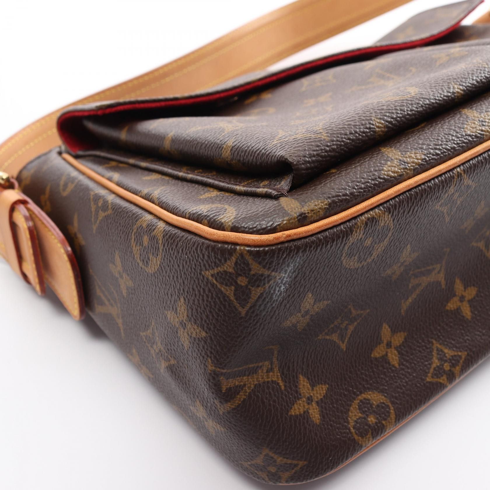 Louis Vuitton Louis Vuitton Viva Cite GM Canvas Shoulder Bag M51163 in Very Good Condition Size ONE SIZE - 6 Thumbnail