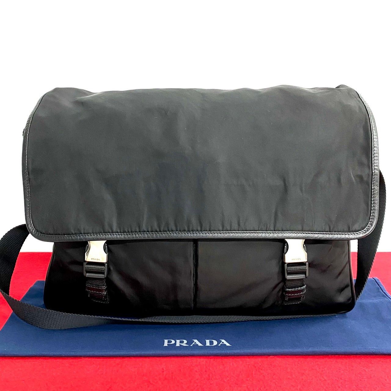 Prada Prada Tessuto Messenger Bag Canvas Crossbody Bag in Very Good Condition Size ONE SIZE - 10 Thumbnail