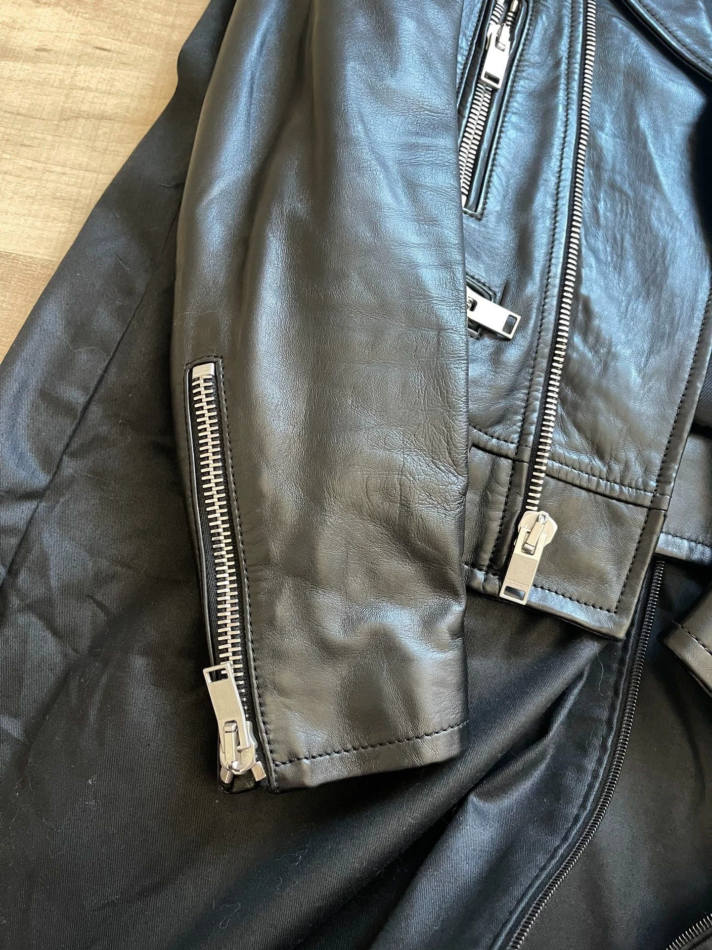 Saint Laurent Paris Saint Laurent Paris Classic motorcycle jacket Size US S / EU 44-46 / 1 - 2 Thumbnail