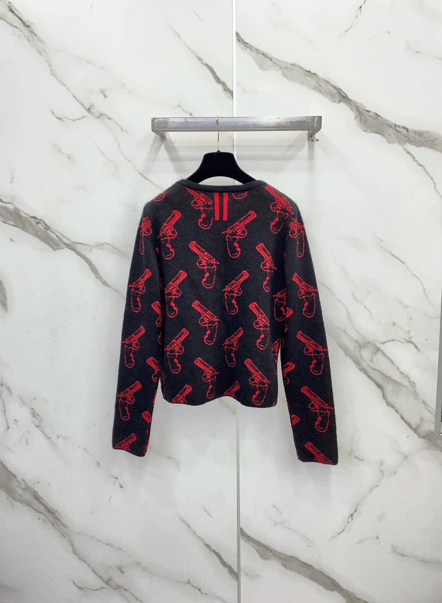 Saint Laurent Paris Saint Laurent Paris Pistol printed sweater Size US L / EU 52-54 / 3 - 2 Thumbnail