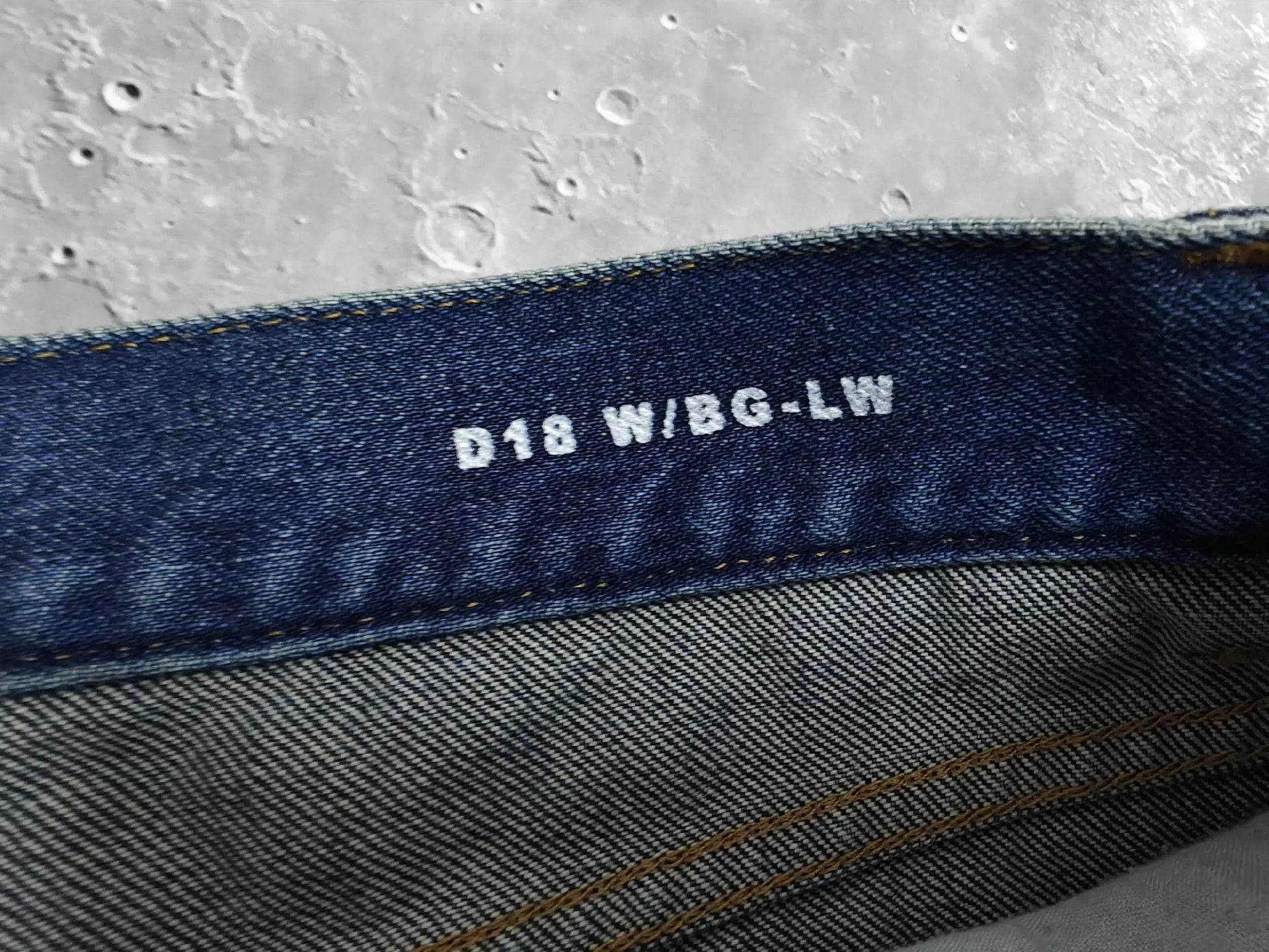 Saint Laurent Paris Saint Laurent Paris Heavy duty jeans Size US 27 - 6 Thumbnail