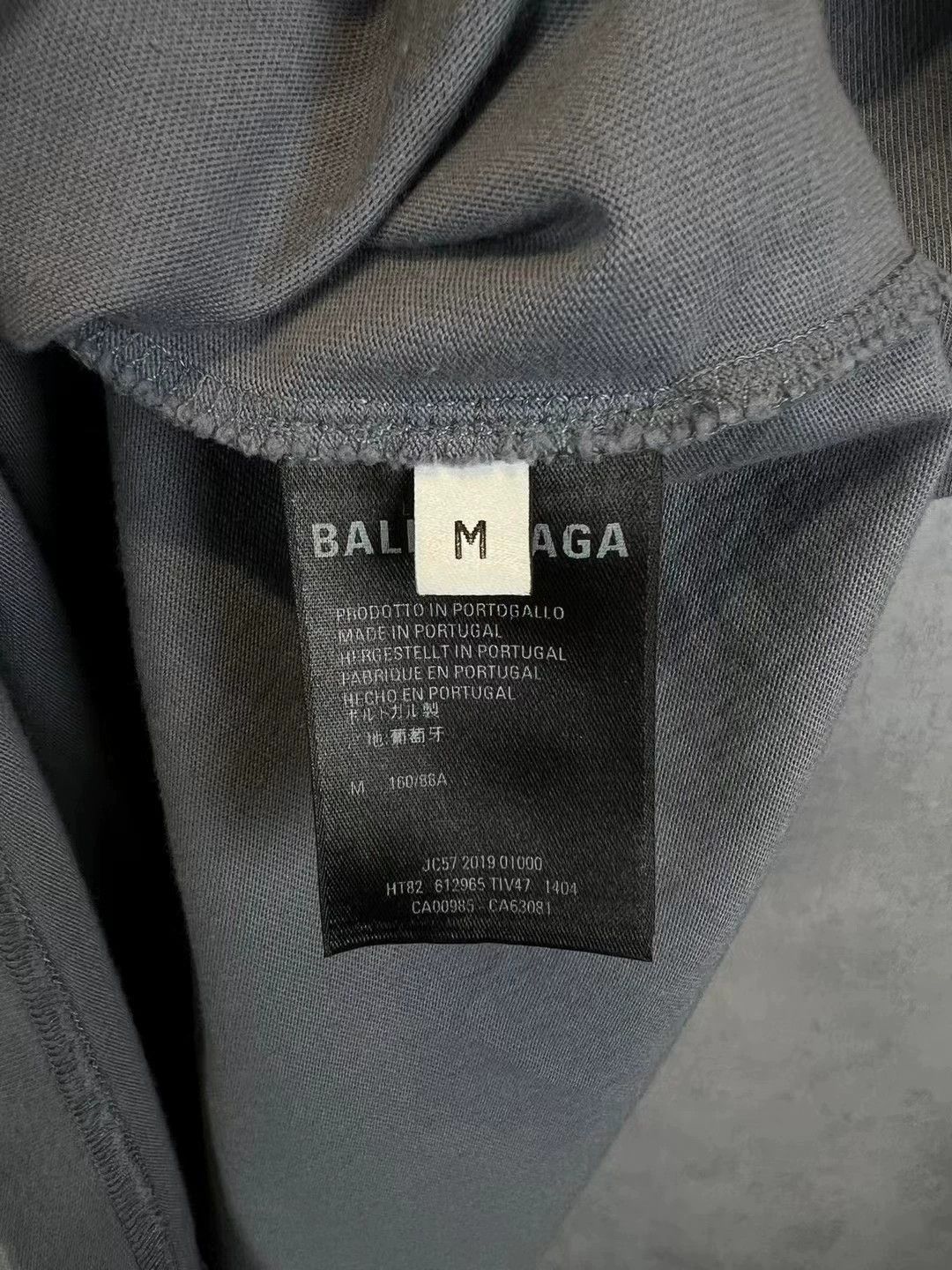 Balenciaga Balenciaga Grey Portrait Short Sleeve Size US M / EU 48-50 / 2 - 3 Thumbnail
