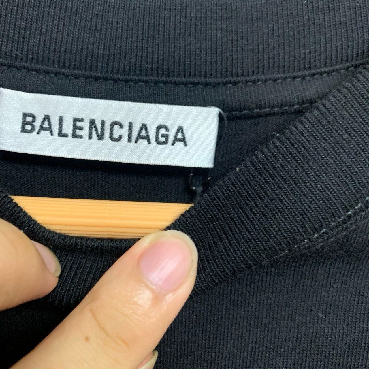 Balenciaga Balenciaga Black Printed Short Sleeves Size US S / EU 44-46 / 1 - 3 Thumbnail