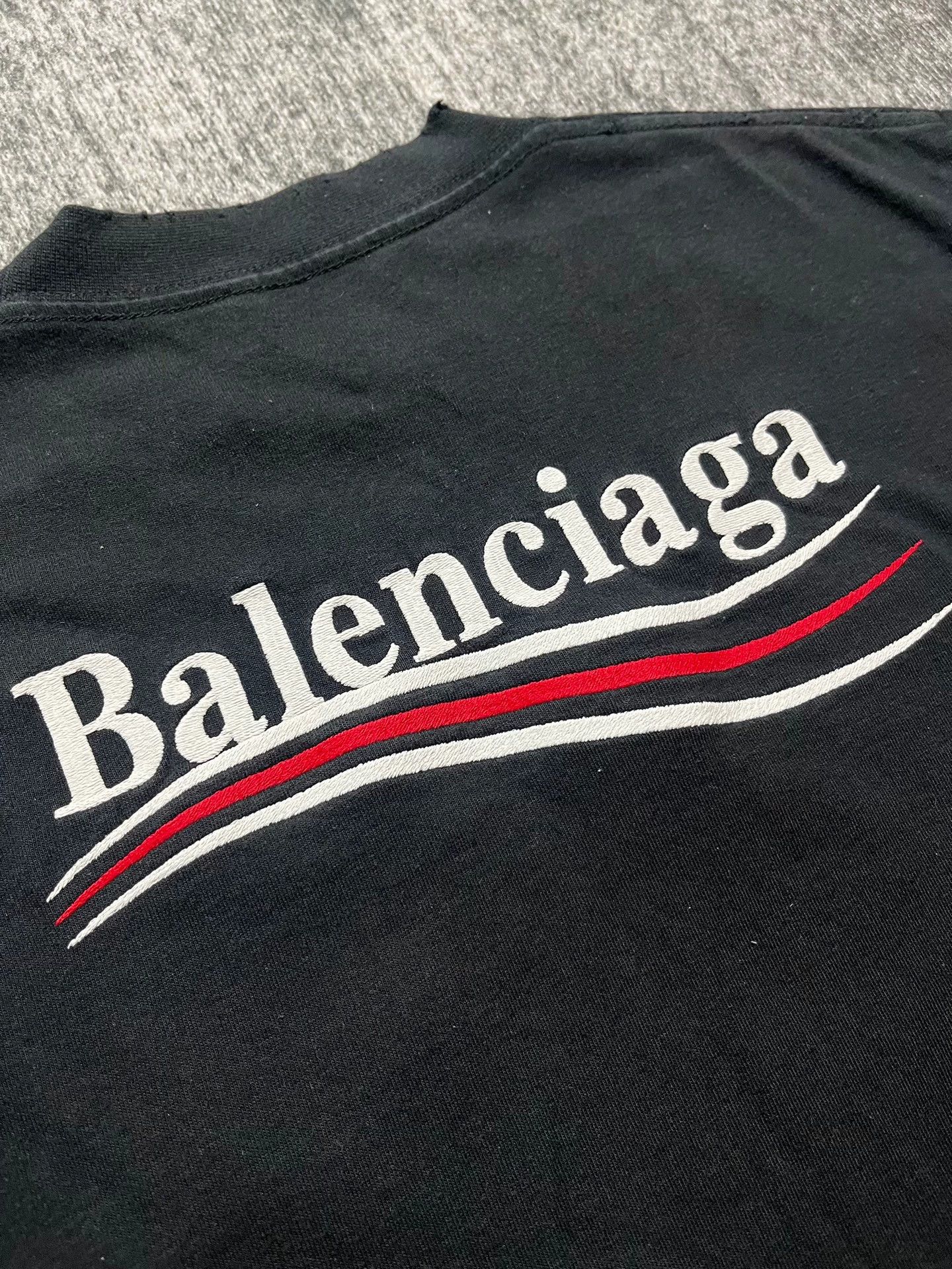 Balenciaga Balenciaga Black Pierced Embroidered Wave Cola Short sleeved T-shirt Size US XL / EU 56 / 4 - 3 Thumbnail