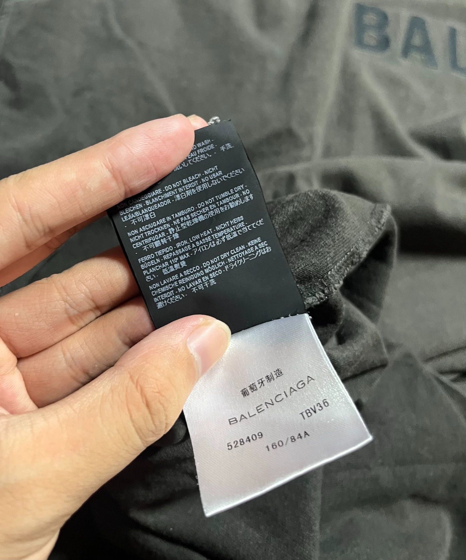 Balenciaga Balenciaga Zongzi color washed and used, embroidered logo front and back short sleeved T-shirt Size US S / EU 44-46 / 1 - 8 Thumbnail