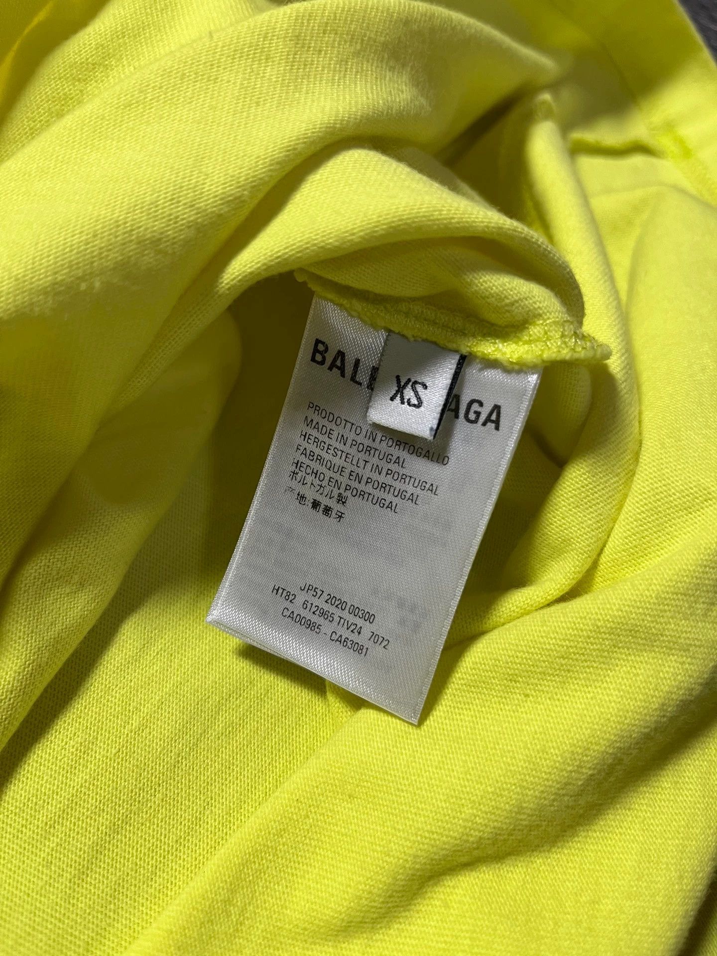 Balenciaga Balenciaga Yellow Crew Front and Rear Logo Short Sleeve T-shirt Size US XS / EU 42 / 0 - 5 Thumbnail