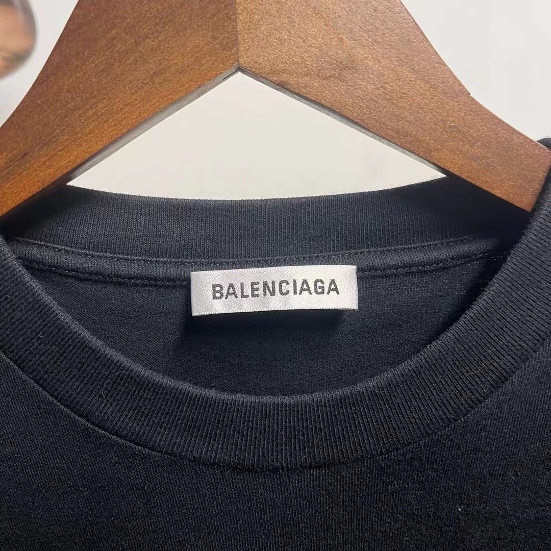 Balenciaga Balenciaga Eco friendly Short Sleeves Size US M / EU 48-50 / 2 - 3 Thumbnail