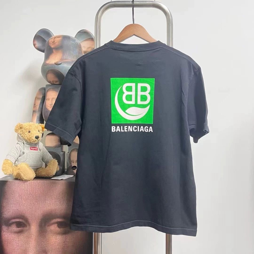 Balenciaga Balenciaga Eco friendly Short Sleeves Size US M / EU 48-50 / 2 - 2 Thumbnail