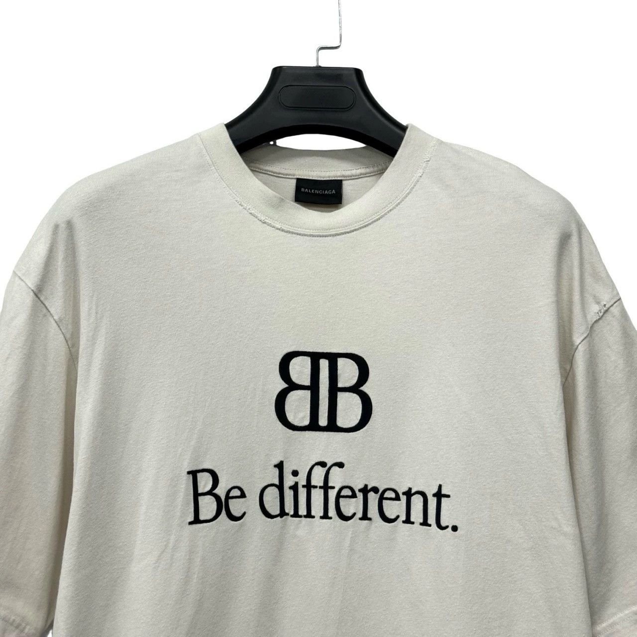 Balenciaga Balenciaga Different Destruction of Short Sleeves Size US S / EU 44-46 / 1 - 3 Thumbnail