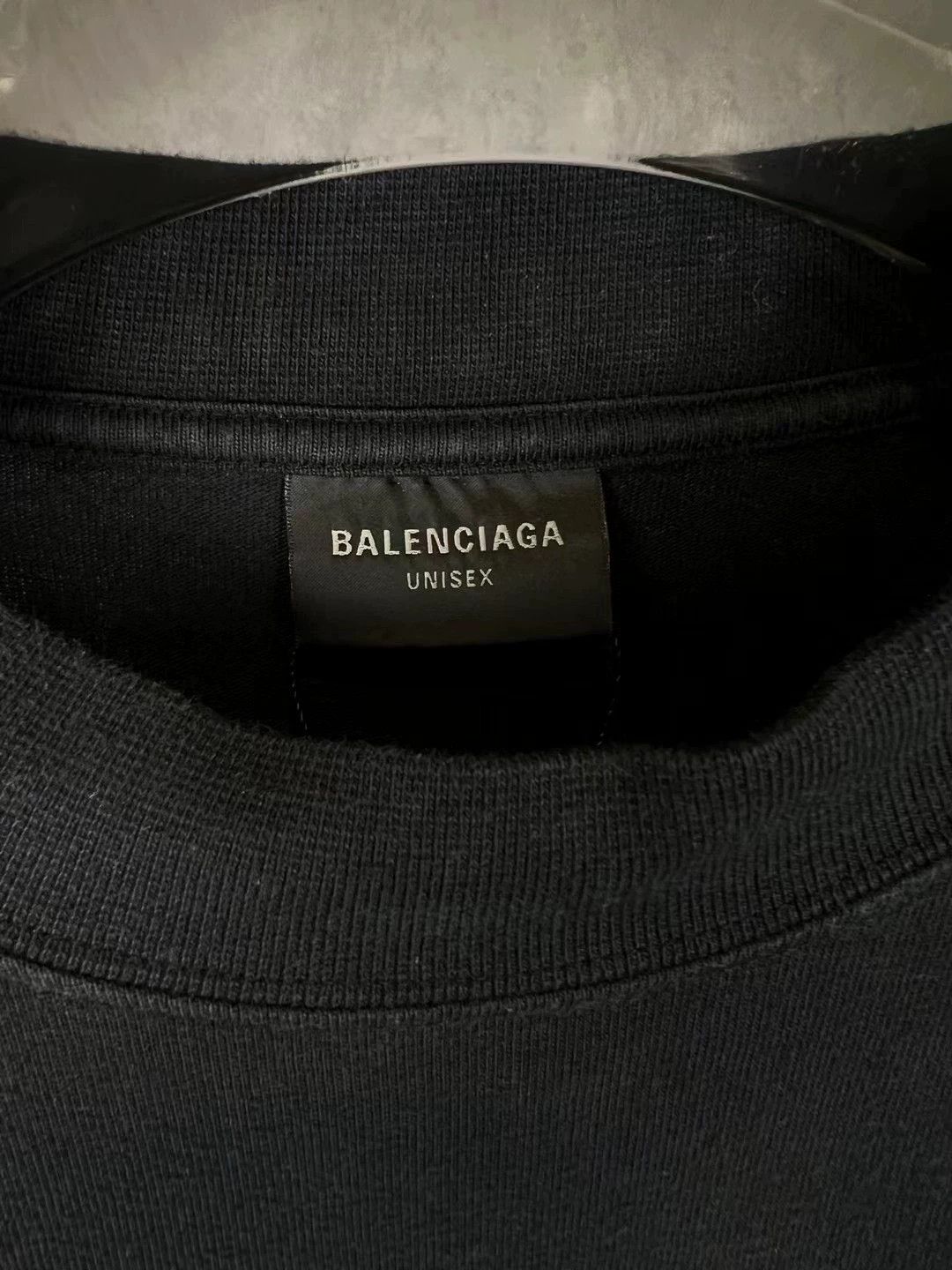 Balenciaga Balenciaga Valentine's Day Love Embroidery Logo Short Sleeve Size US XS / EU 42 / 0 - 4 Thumbnail