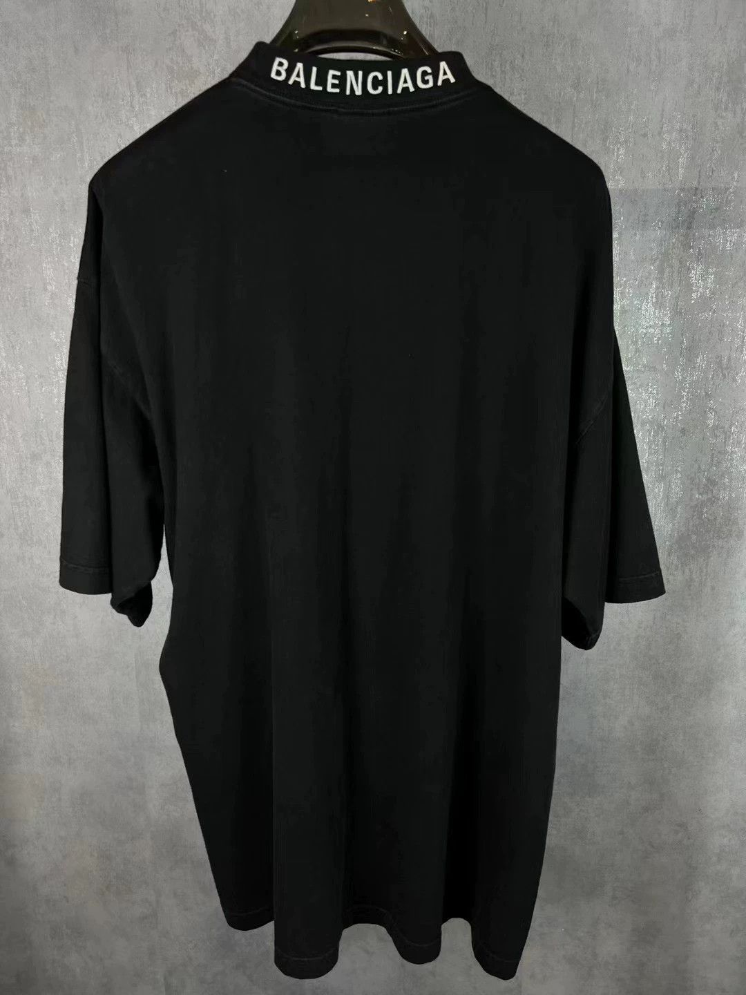 Balenciaga Balenciaga Valentine's Day Love Embroidery Logo Short Sleeve Size US XS / EU 42 / 0 - 2 Thumbnail