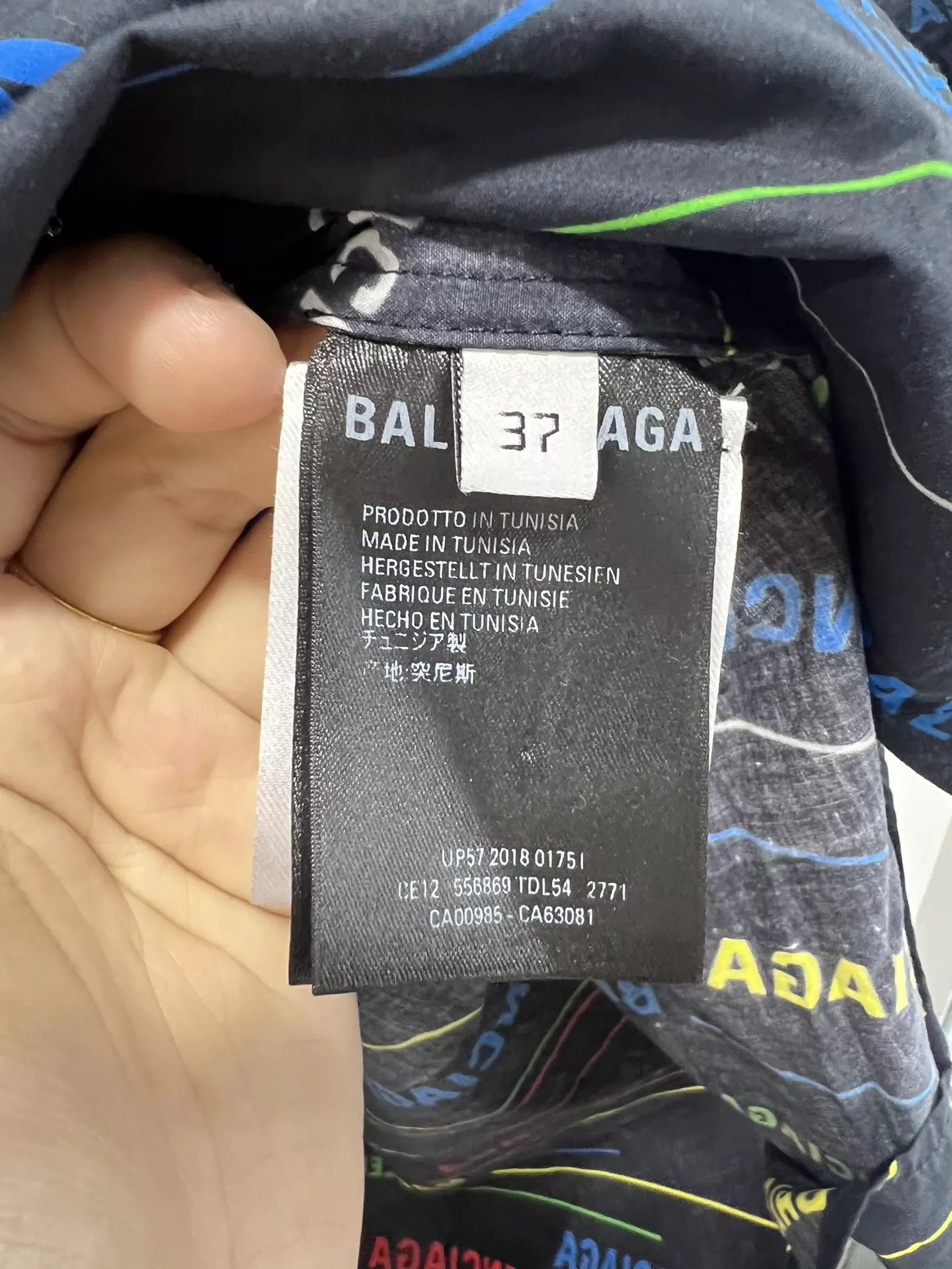 Balenciaga Balenciaga Family Full Print Bullet Screen Colorful Short Sleeves Size US XS / EU 42 / 0 - 4 Thumbnail