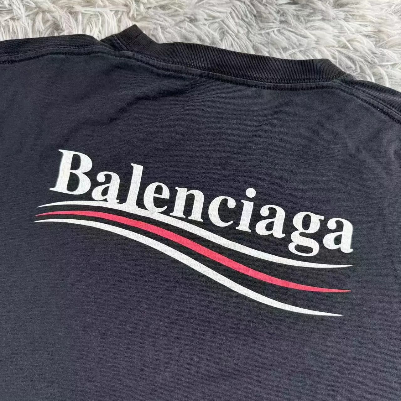 Balenciaga Balenciaga Cola Short Sleeves Size US M / EU 48-50 / 2 - 5 Thumbnail