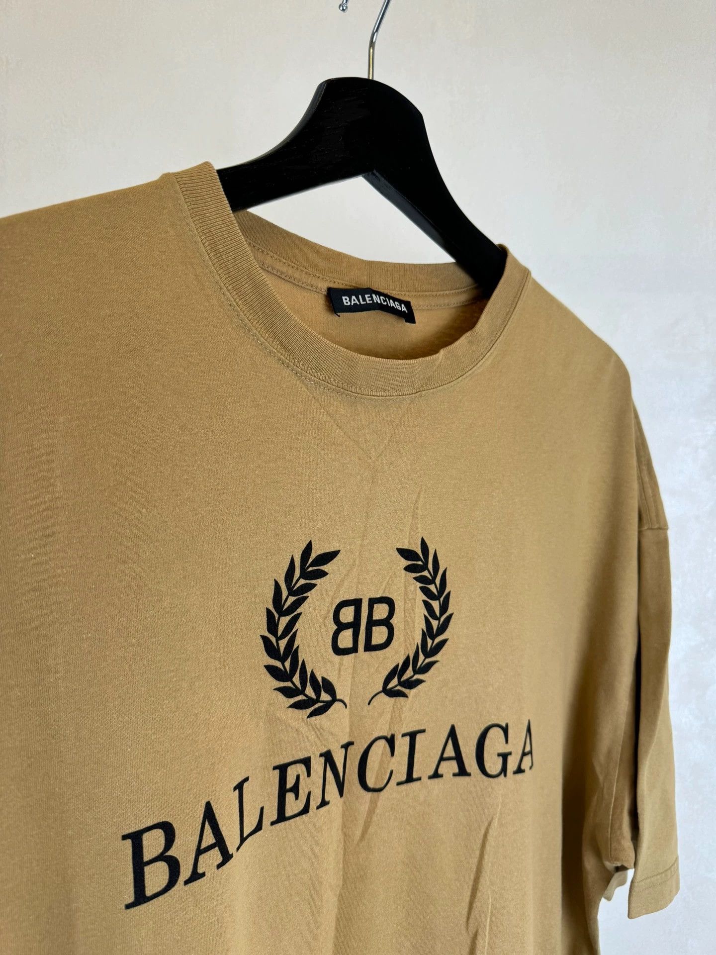 Balenciaga Balenciaga khaki wheat ear short sleeved shirt Size US S / EU 44-46 / 1 - 3 Thumbnail
